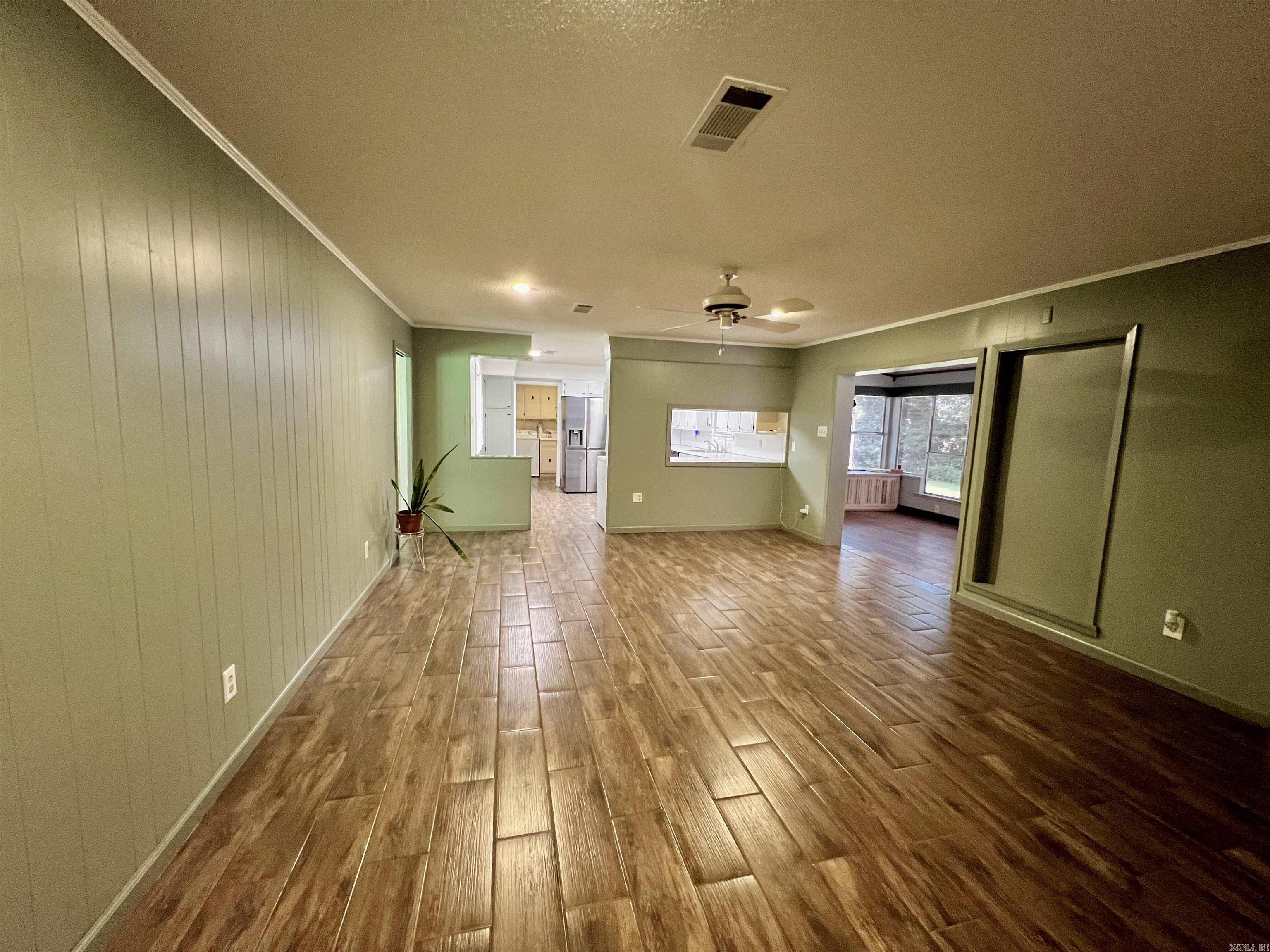 COUNTRY CLUB ADDN - Residential