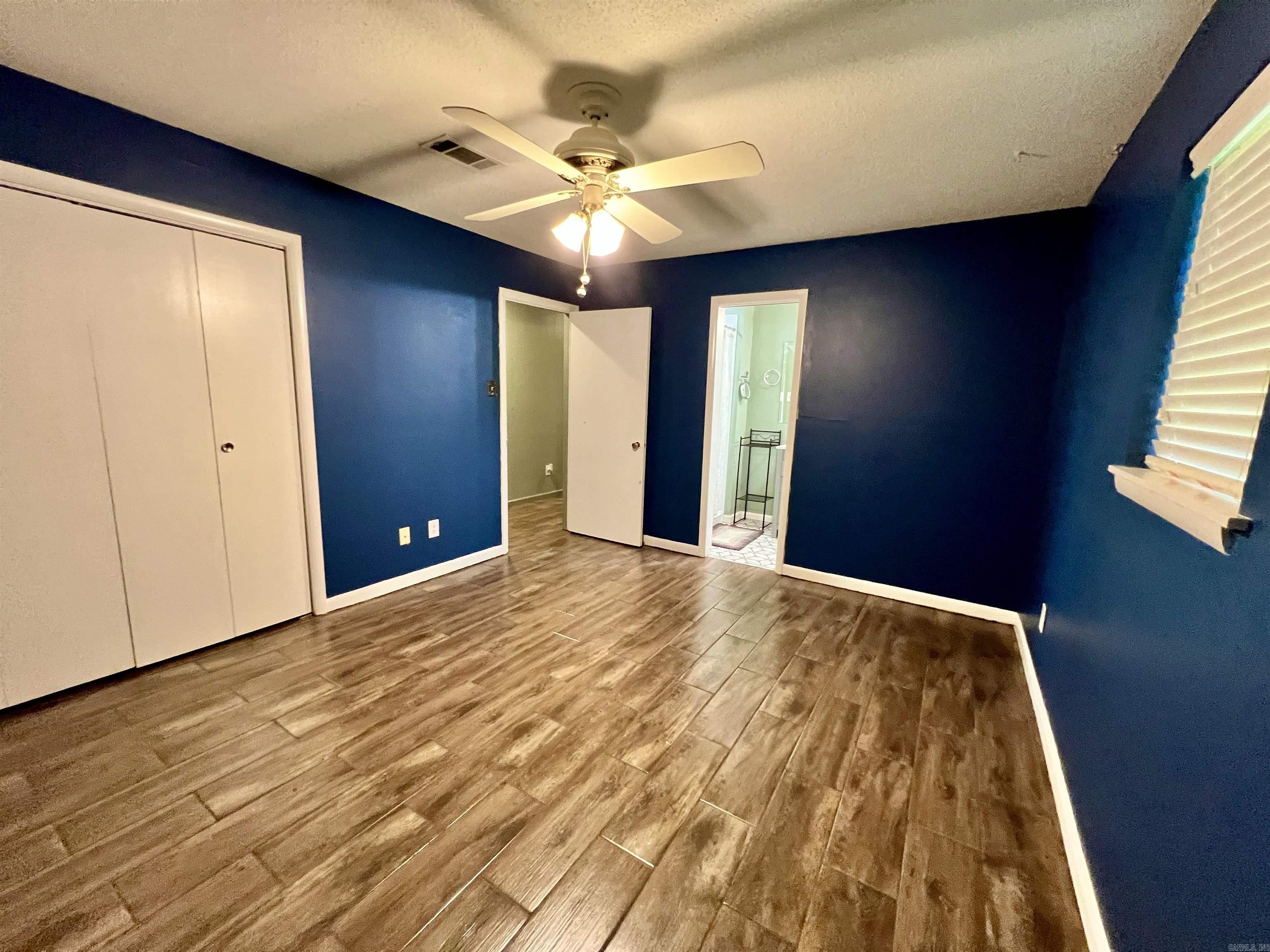 COUNTRY CLUB ADDN - Residential