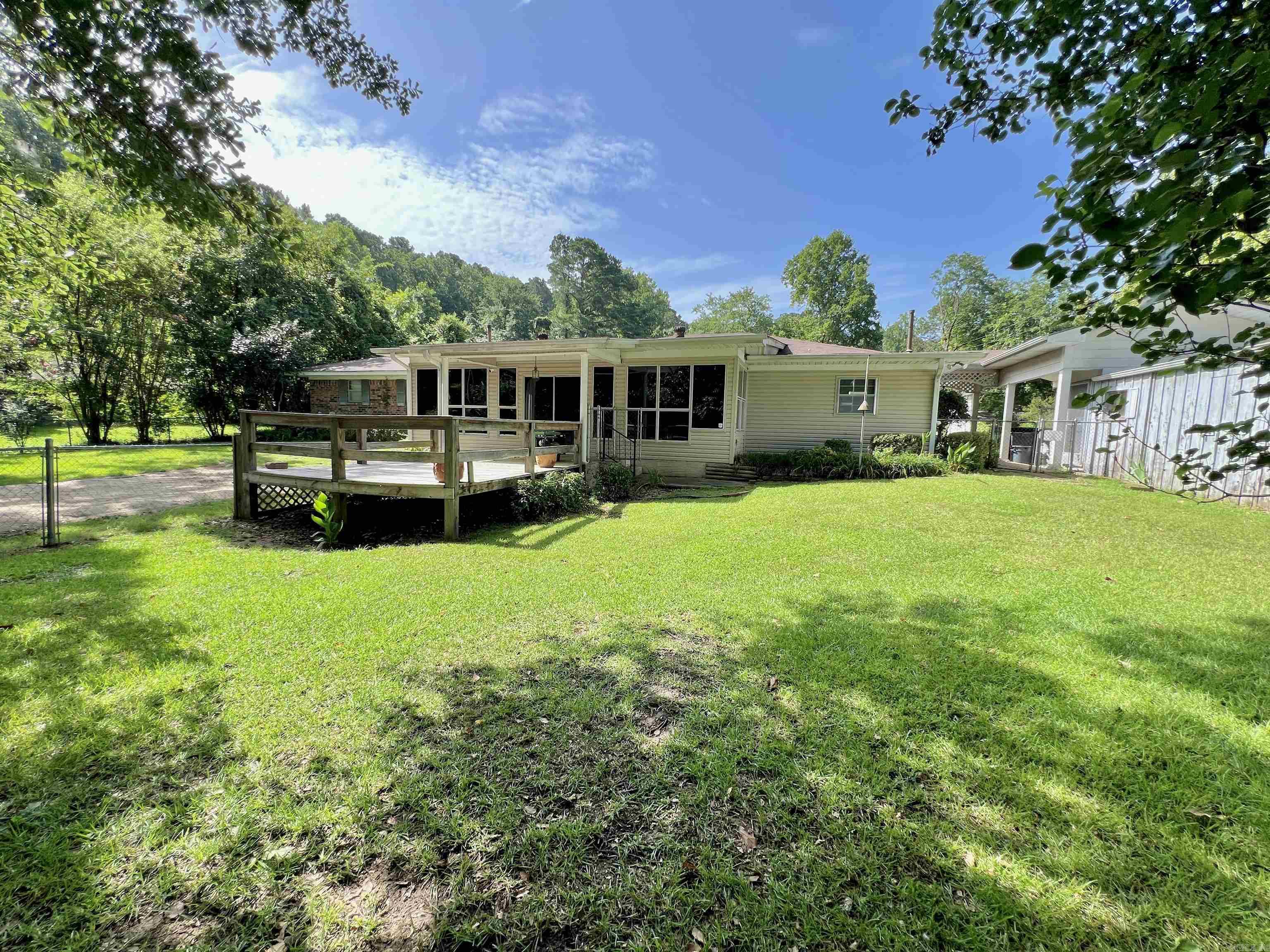 COUNTRY CLUB ADDN - Residential