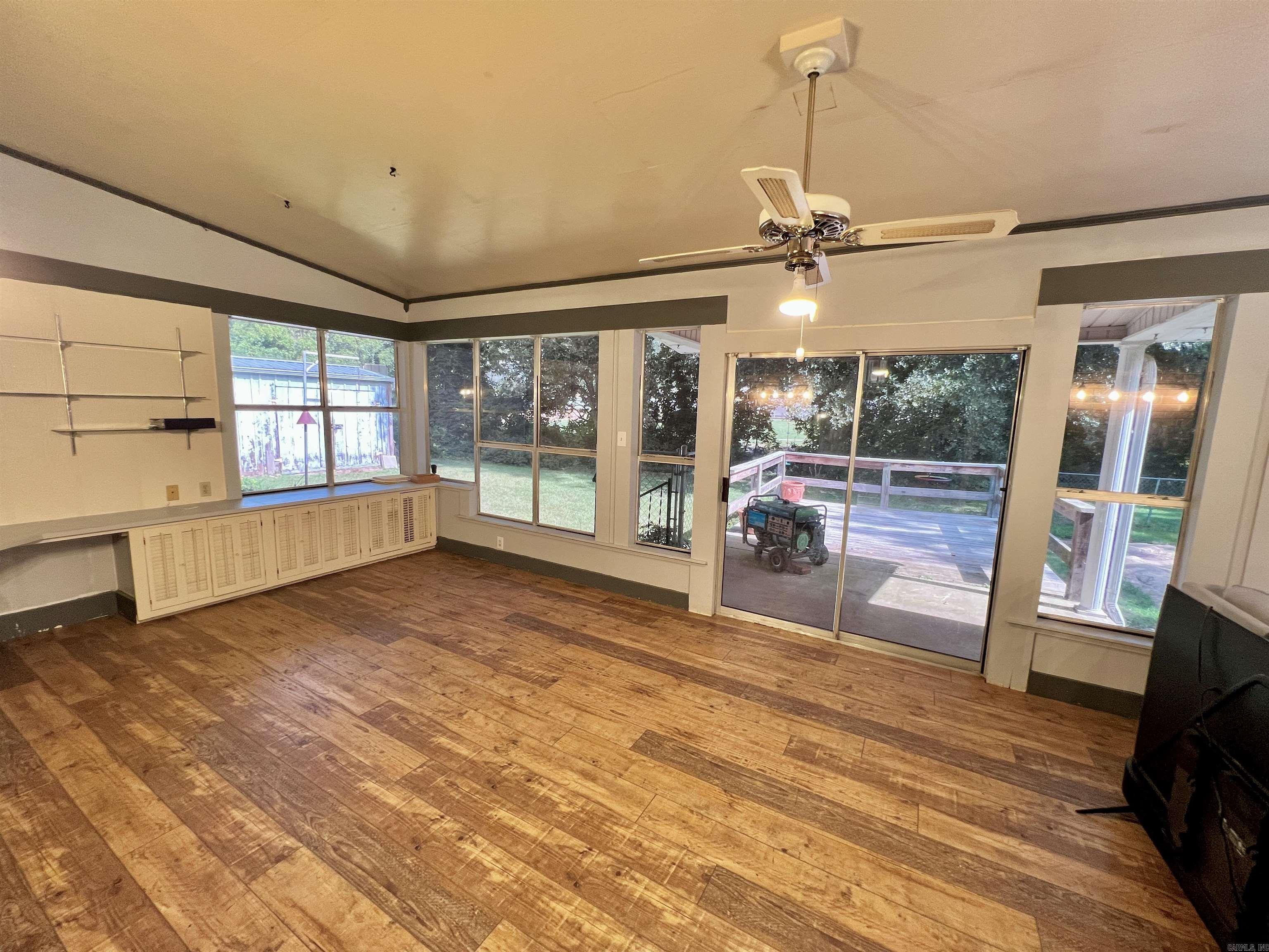 COUNTRY CLUB ADDN - Residential