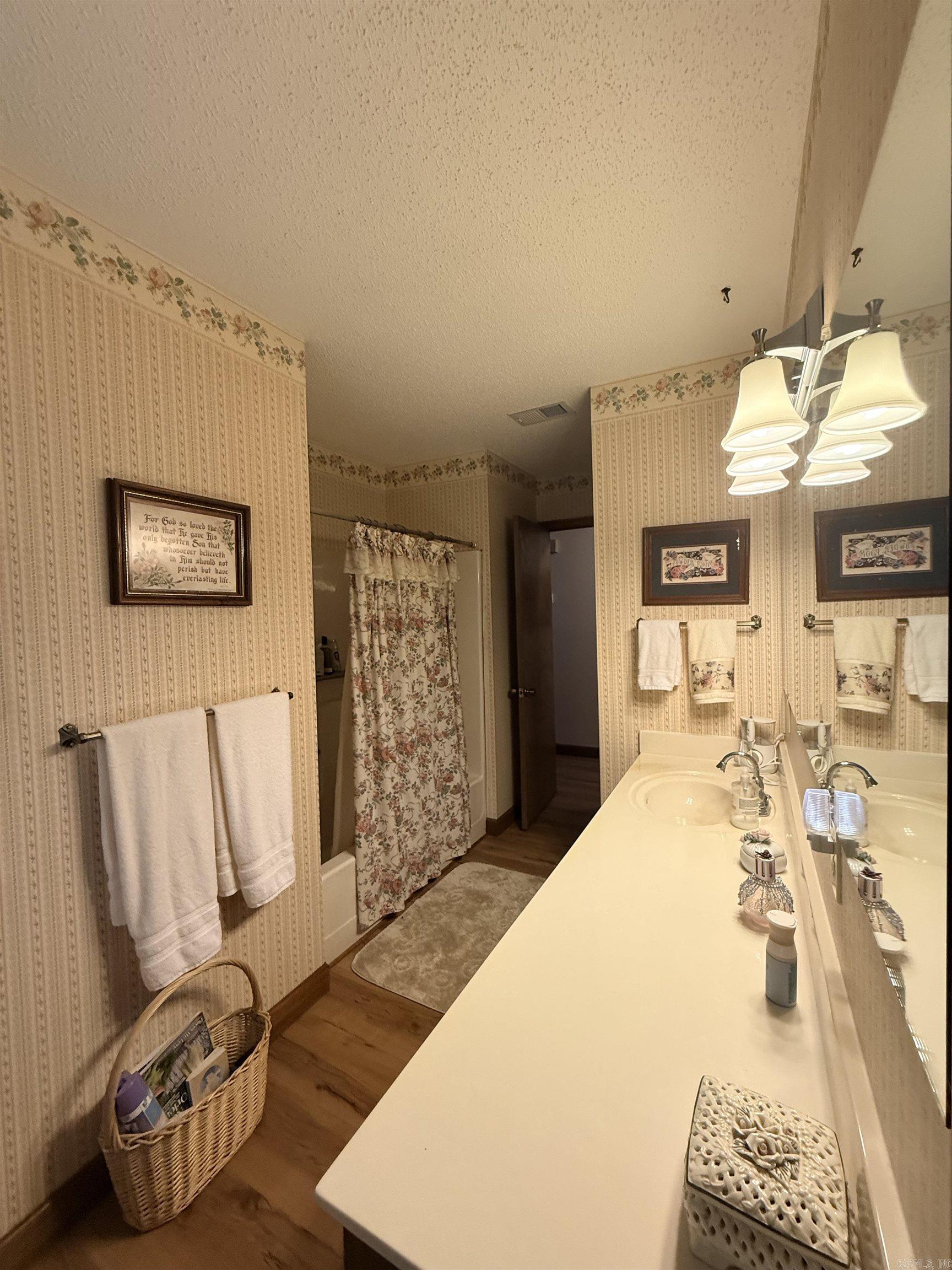 Maple Creek Farm - Residential