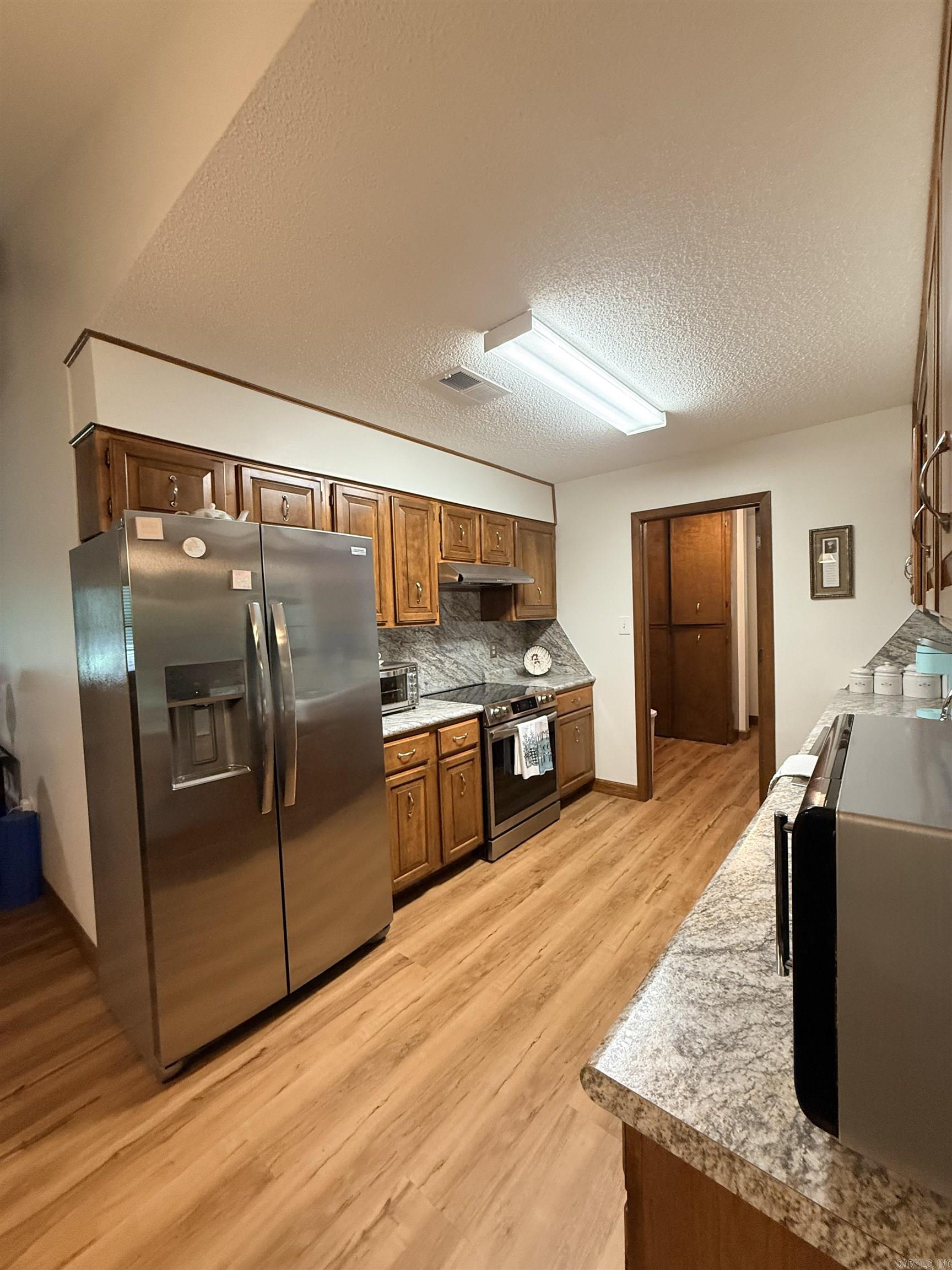 Maple Creek Farm - Residential
