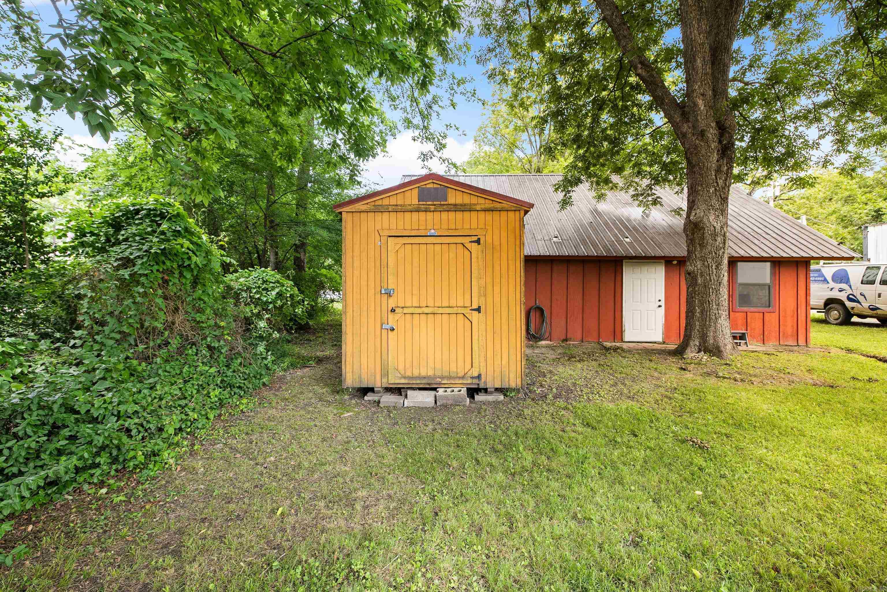 Fiddlers Survey - Commercial Sale