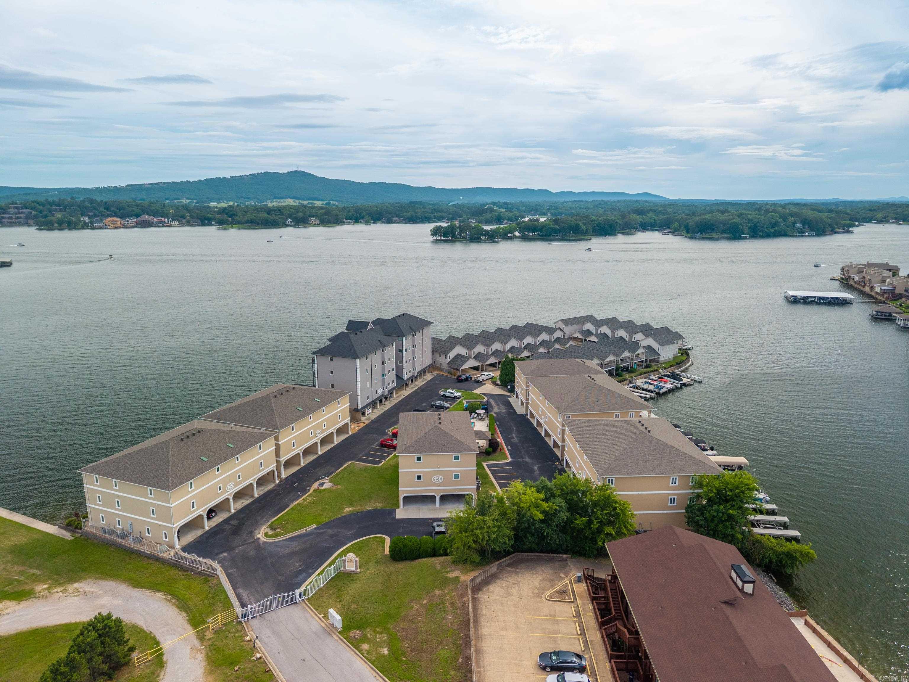 Lake Pointe HPR - Residential