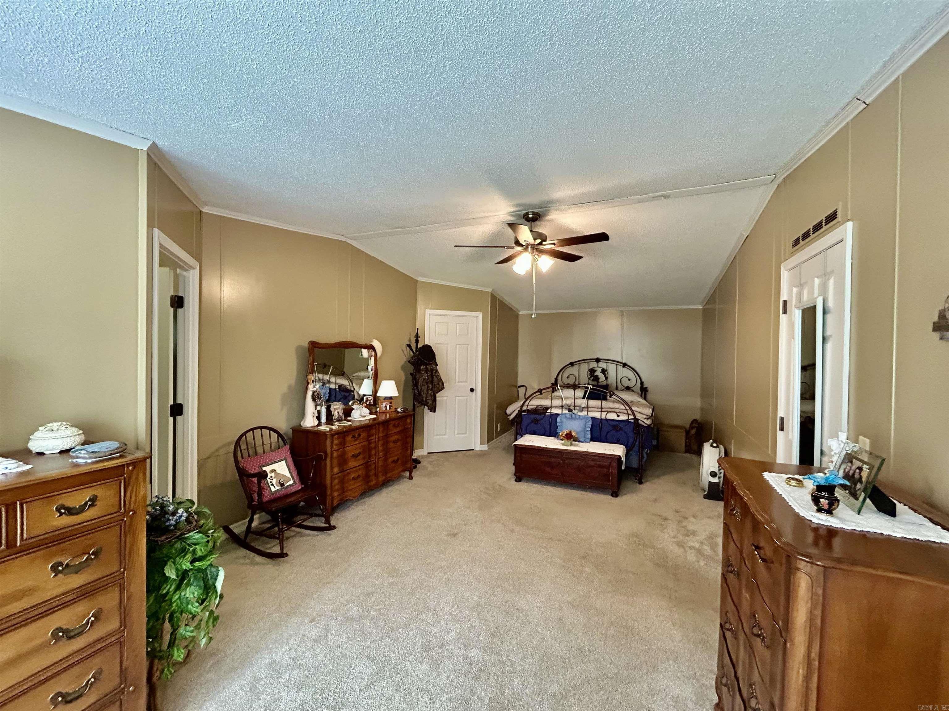 Clinton - Residential