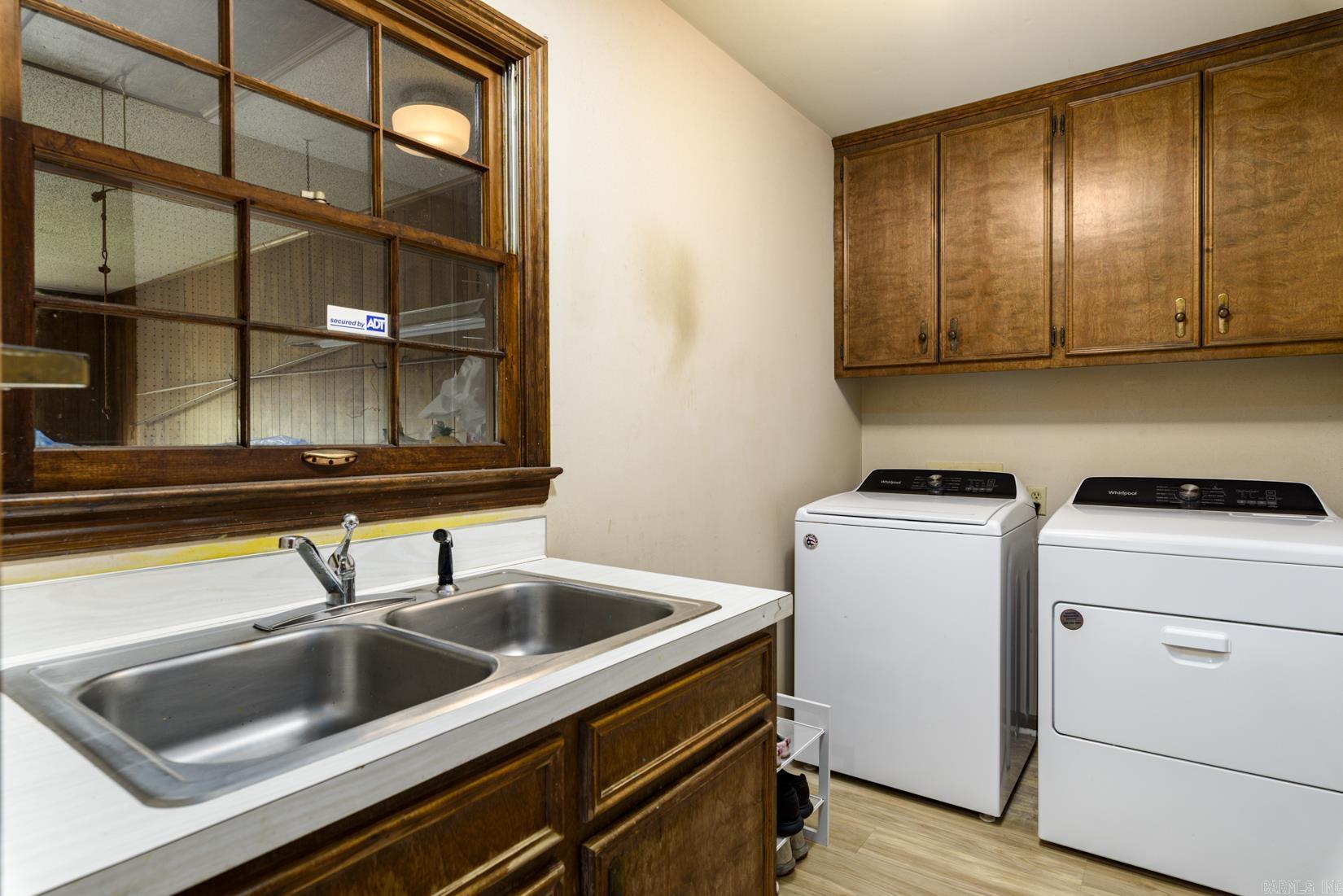 PLEASANT VALLEY - Residential