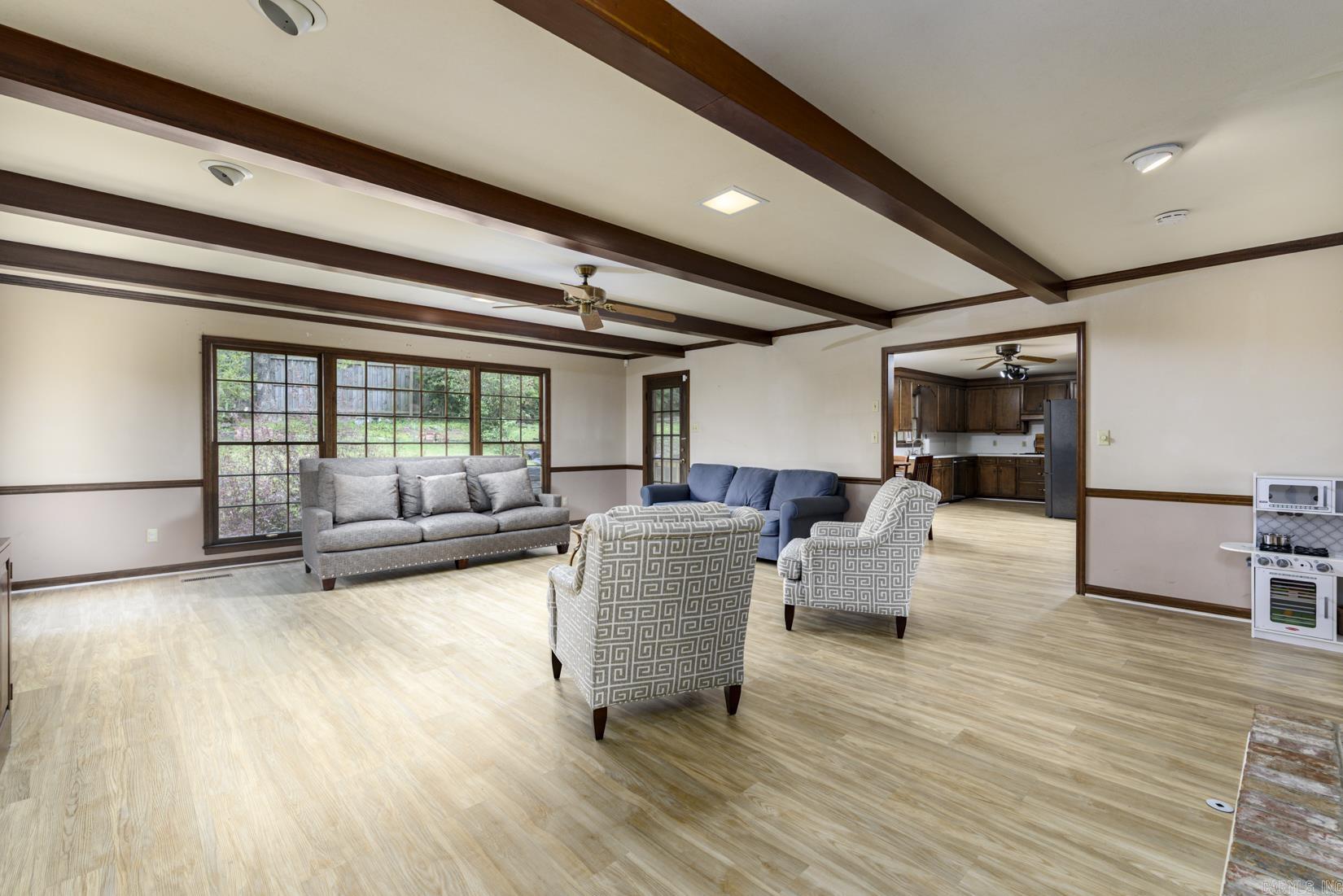 PLEASANT VALLEY - Residential