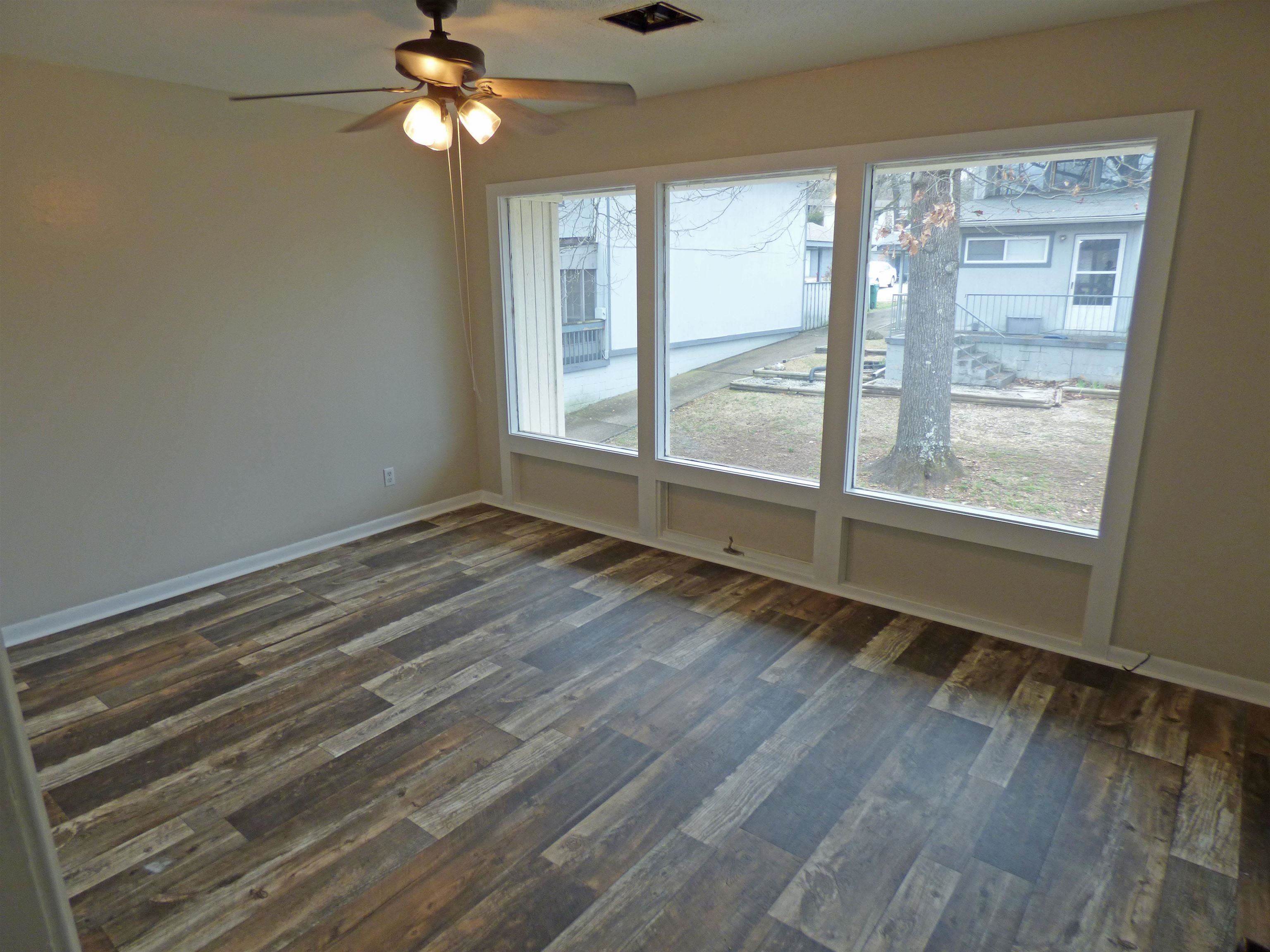 Townhouse 3rd - Residential Lease