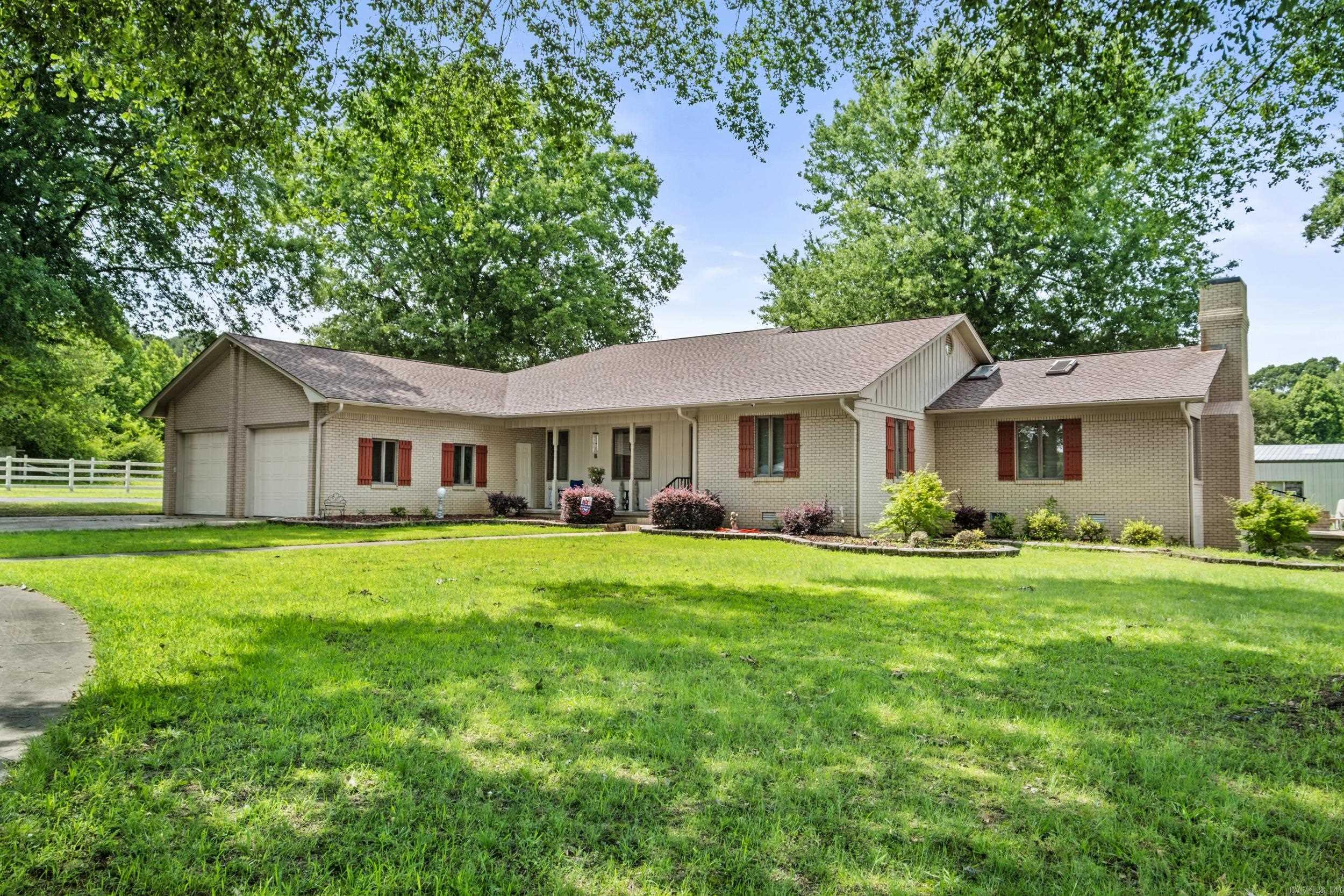 COUNTRY VALLEY ESTATES - Residential