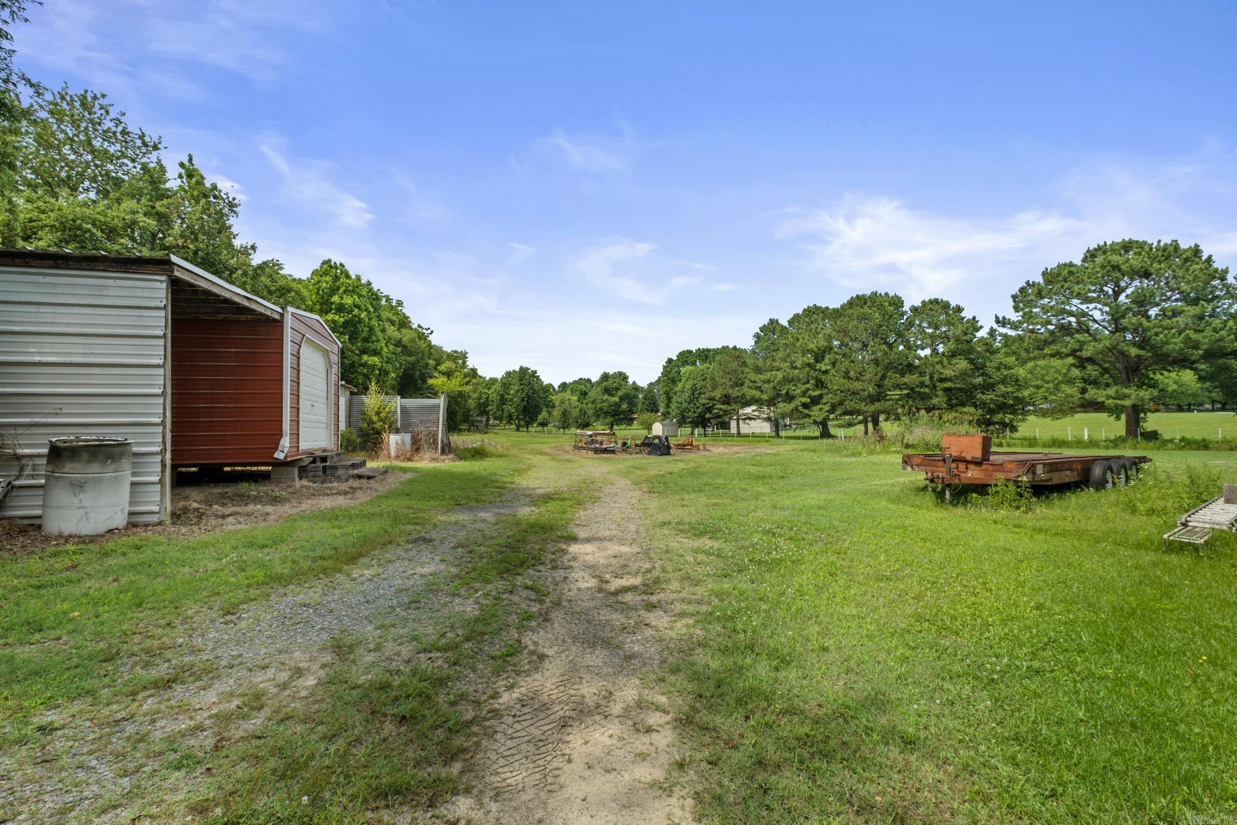 COUNTRY VALLEY ESTATES - Residential