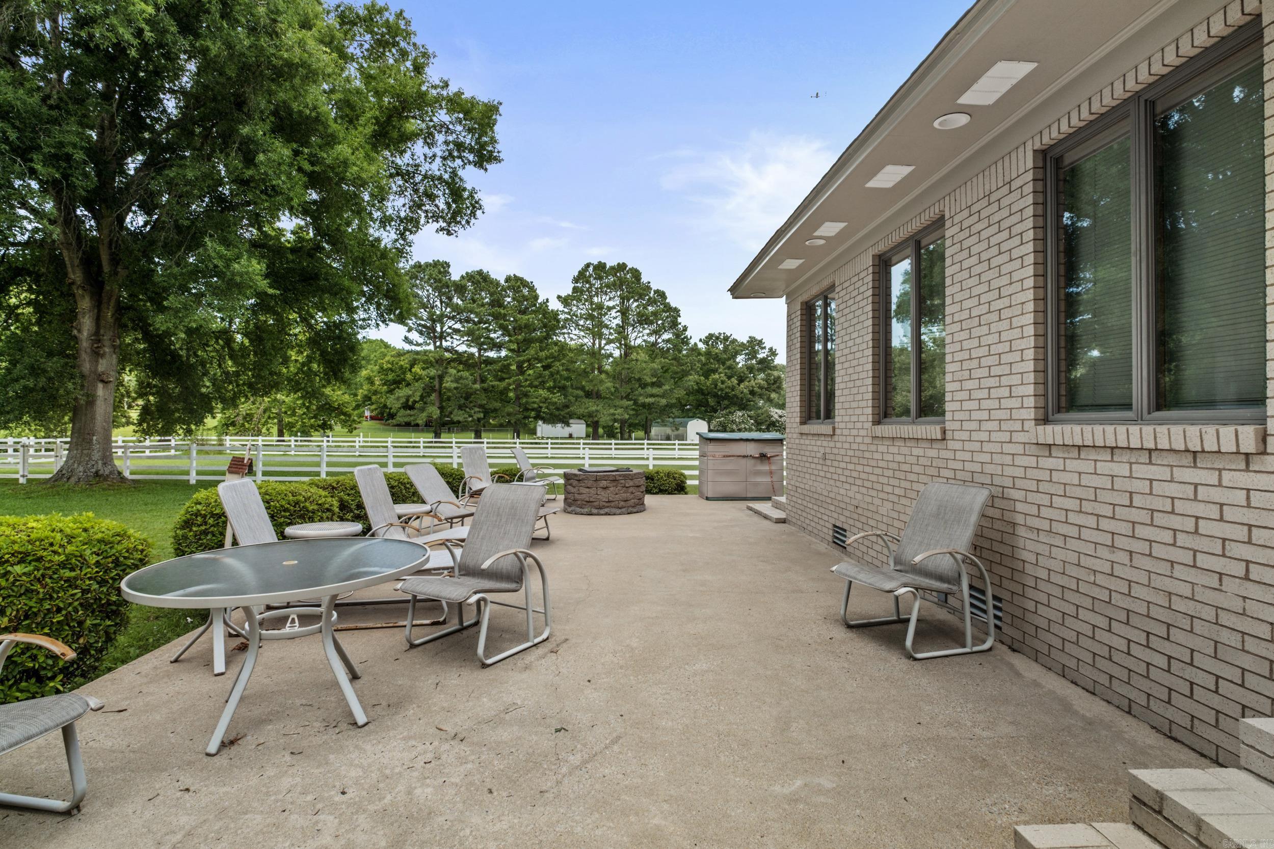 COUNTRY VALLEY ESTATES - Residential