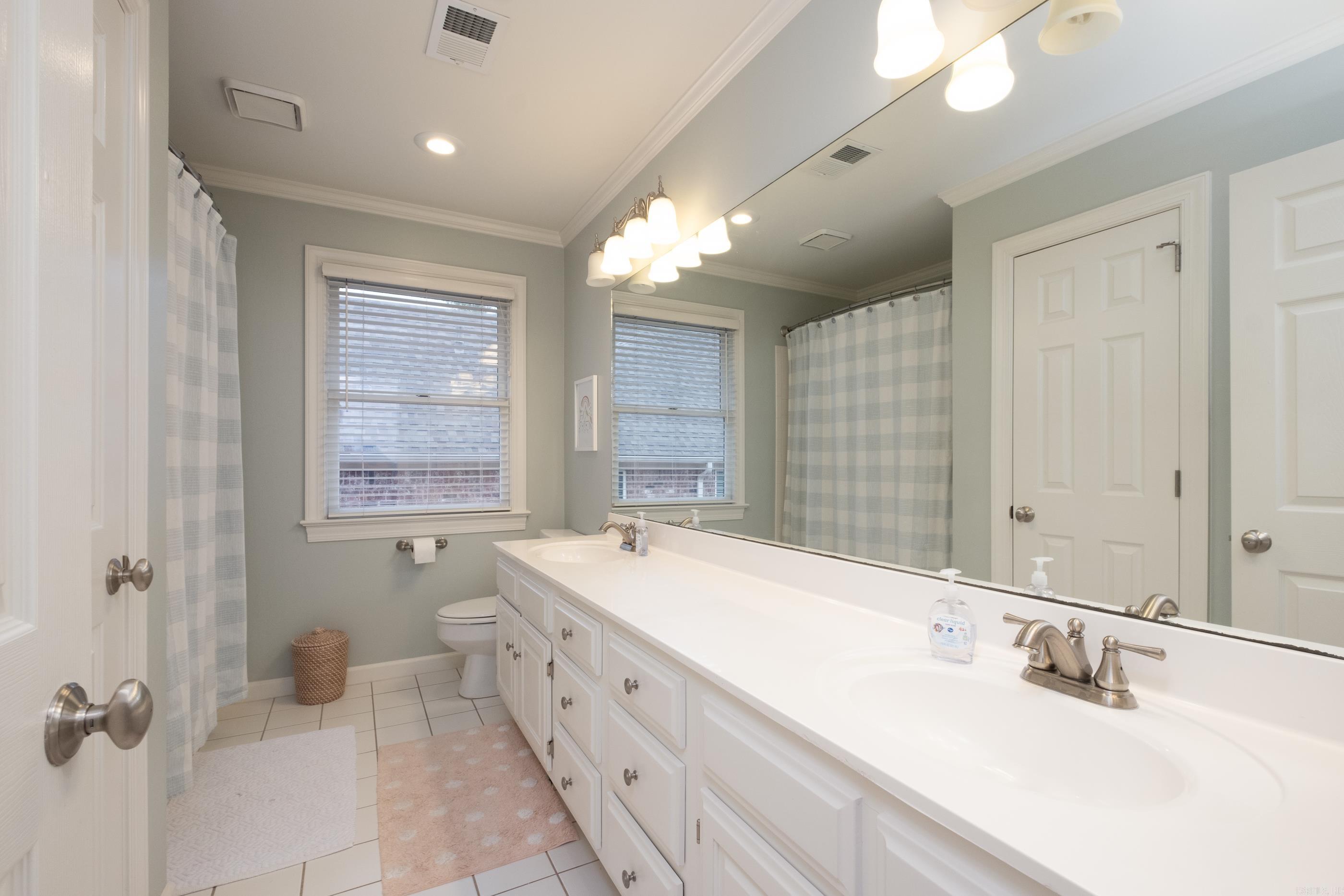 LONGLEA - Residential