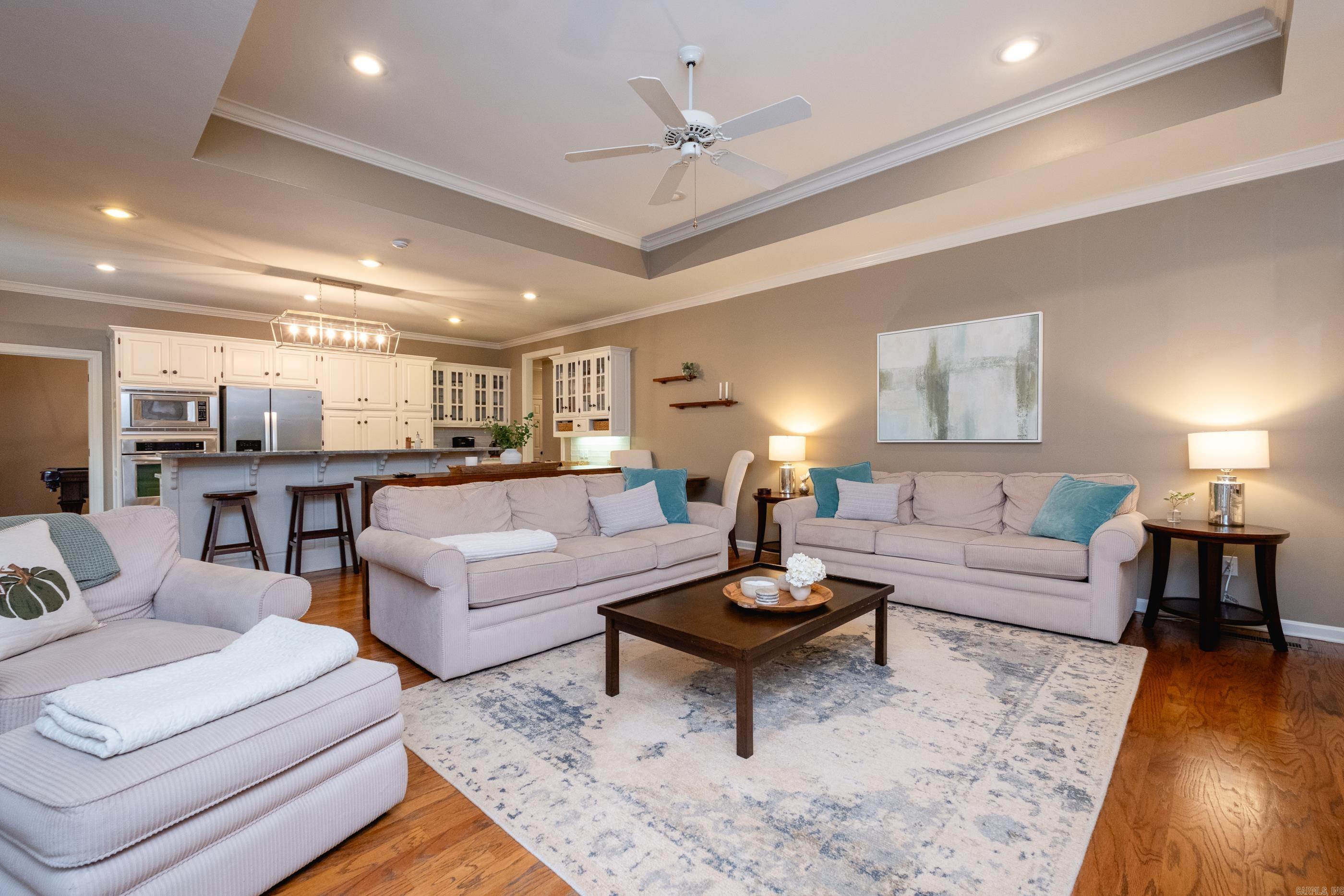 LONGLEA - Residential