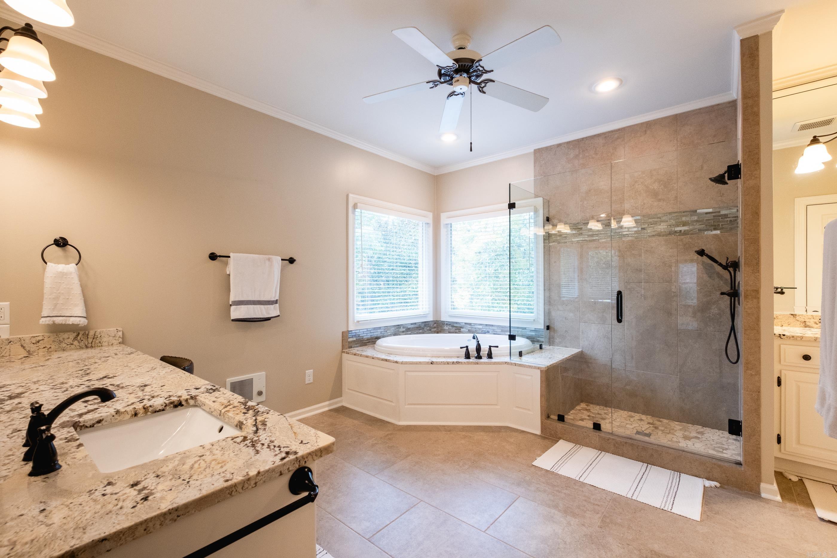 LONGLEA - Residential