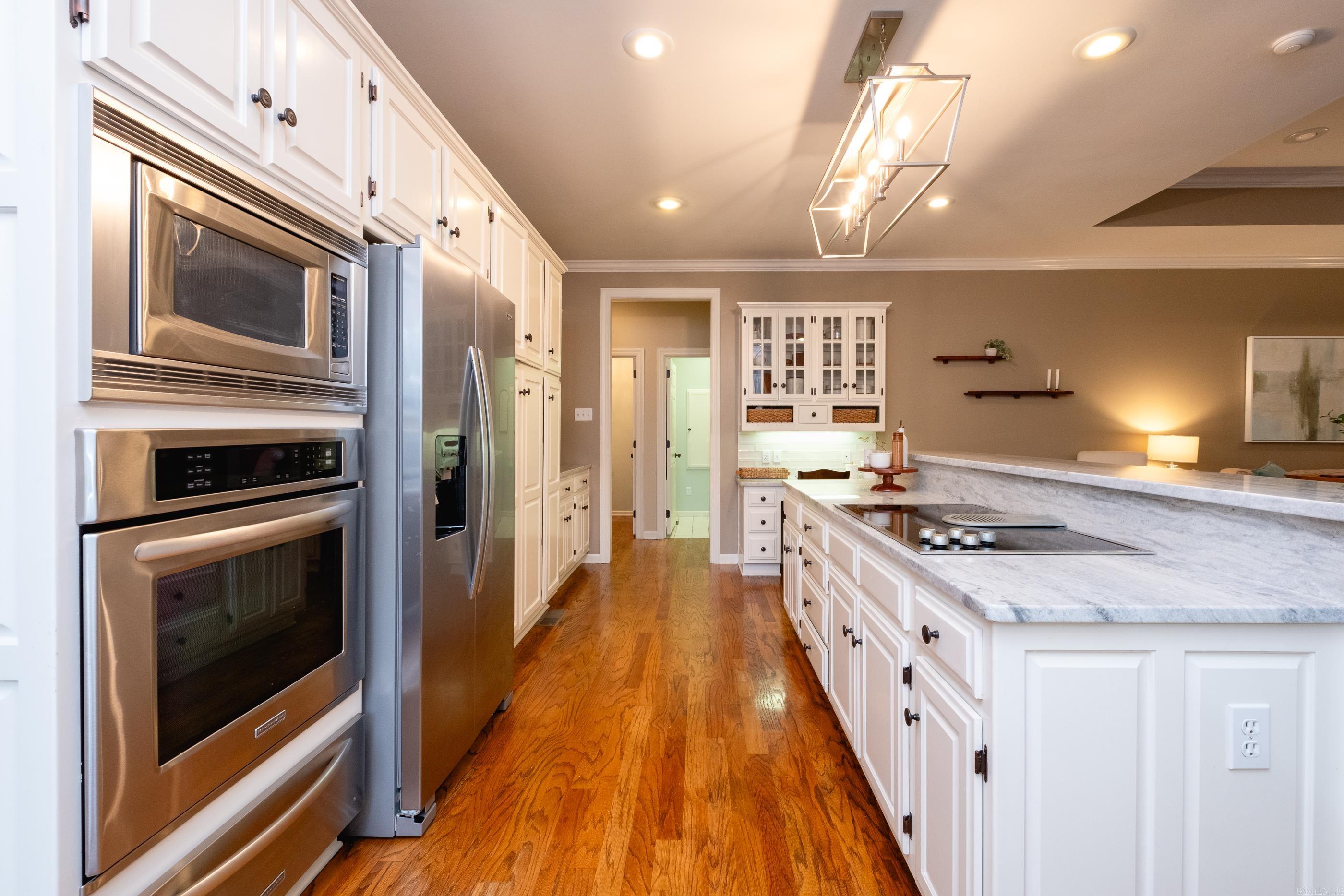 LONGLEA - Residential