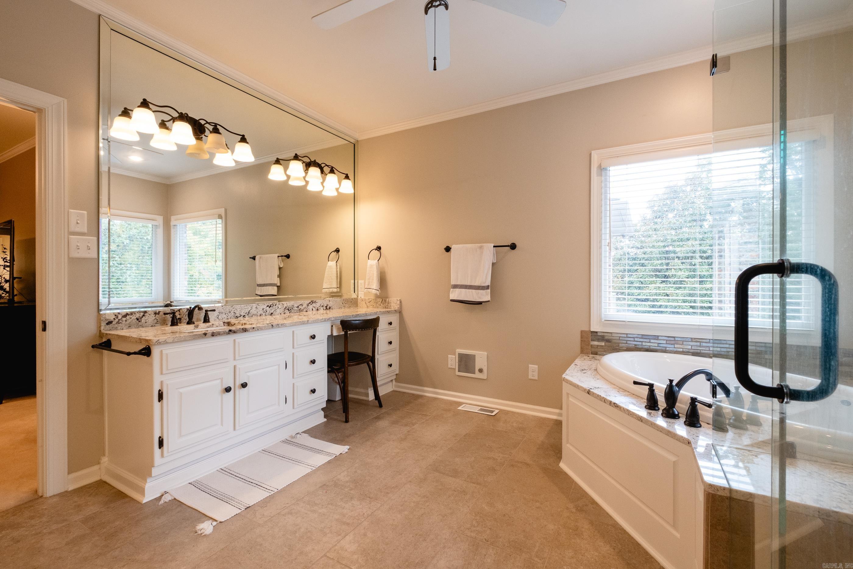 LONGLEA - Residential