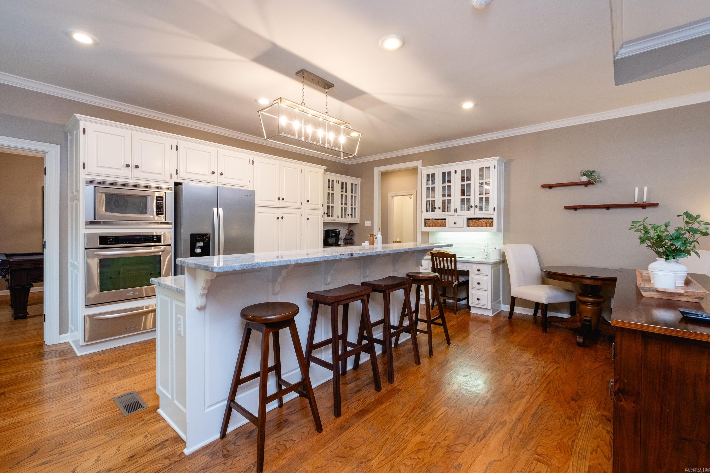LONGLEA - Residential