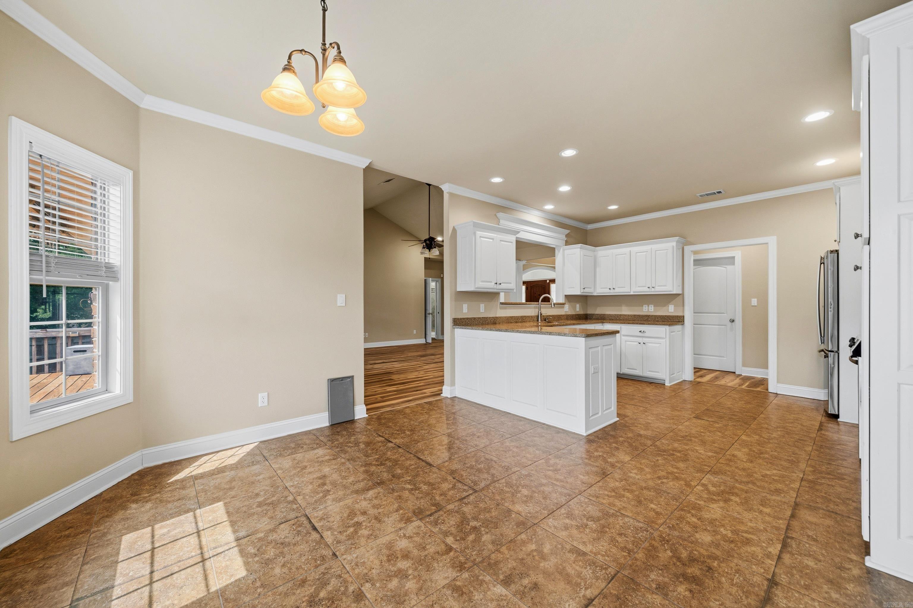 HIGH MEADOW ESTATES - Residential