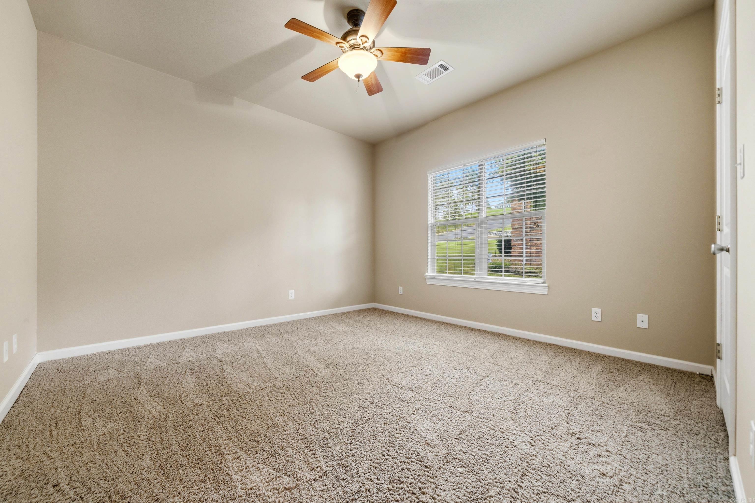 HIGH MEADOW ESTATES - Residential