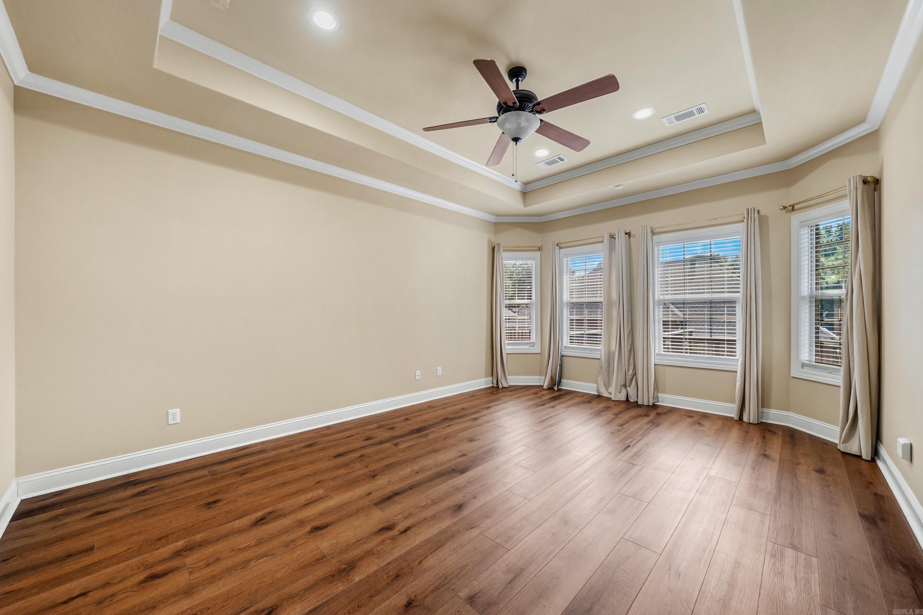 HIGH MEADOW ESTATES - Residential