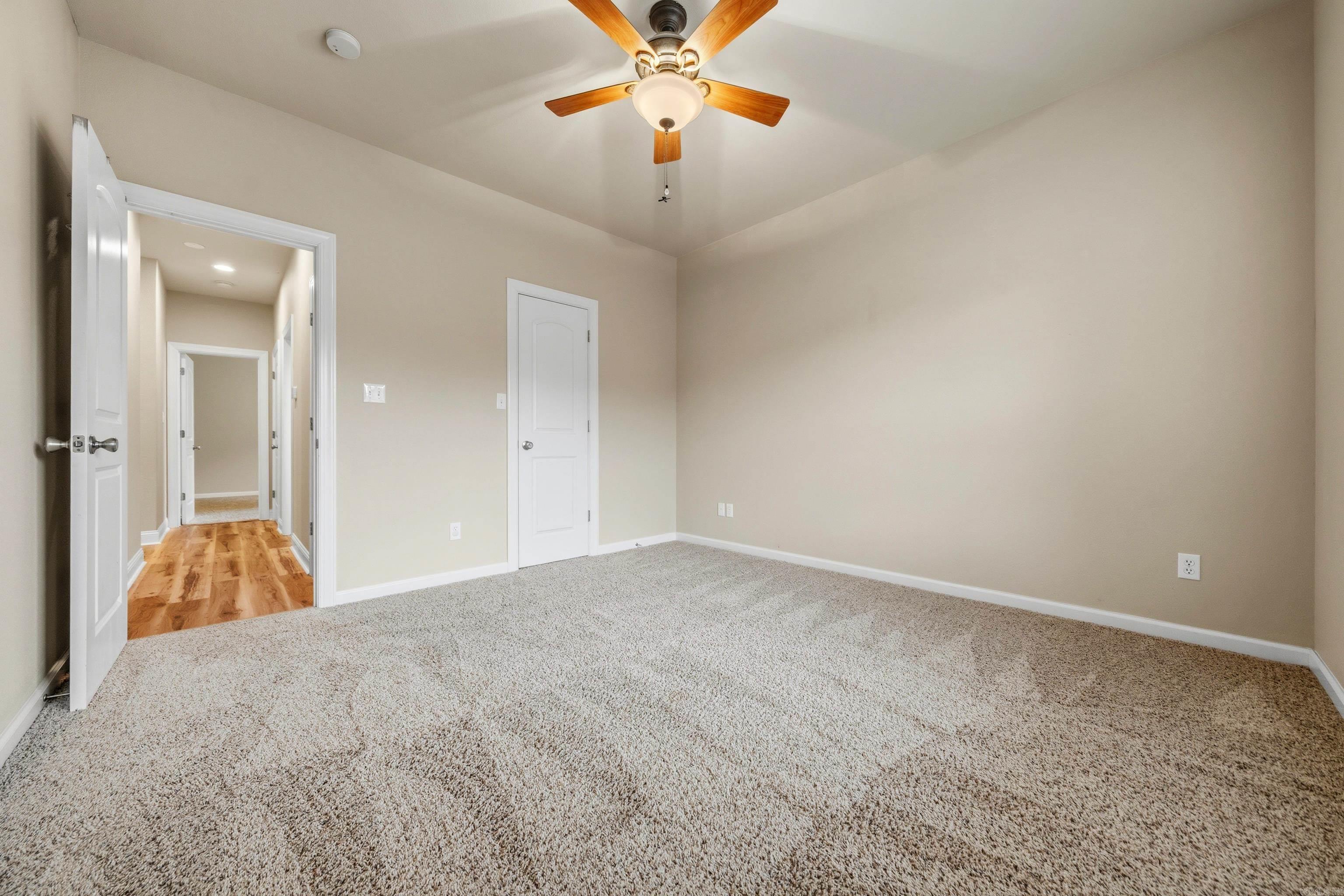 HIGH MEADOW ESTATES - Residential