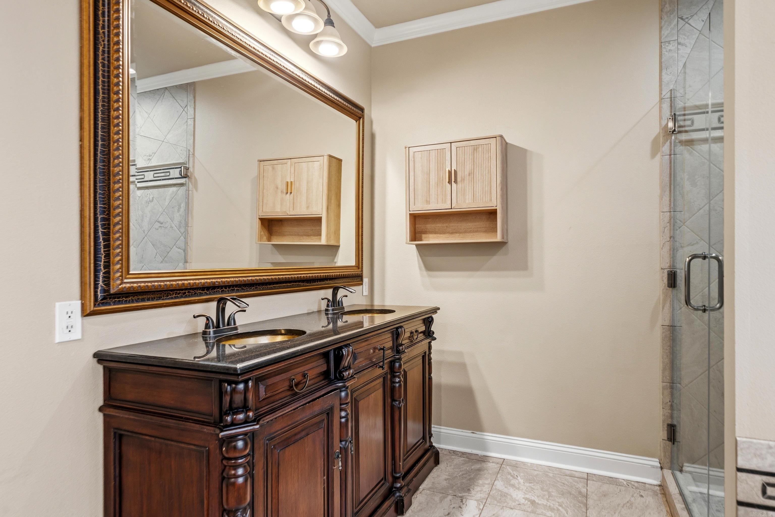 HIGH MEADOW ESTATES - Residential