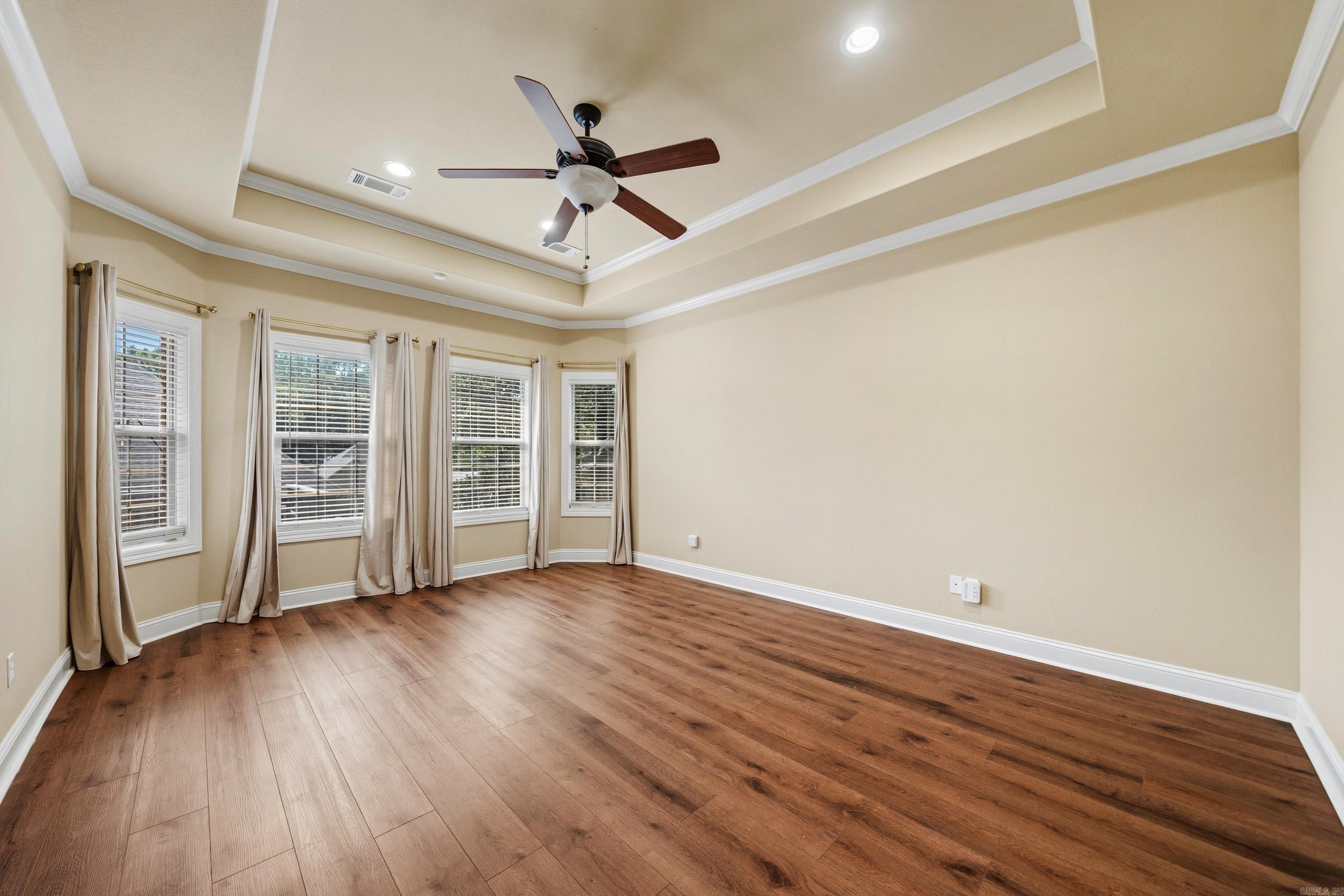 HIGH MEADOW ESTATES - Residential