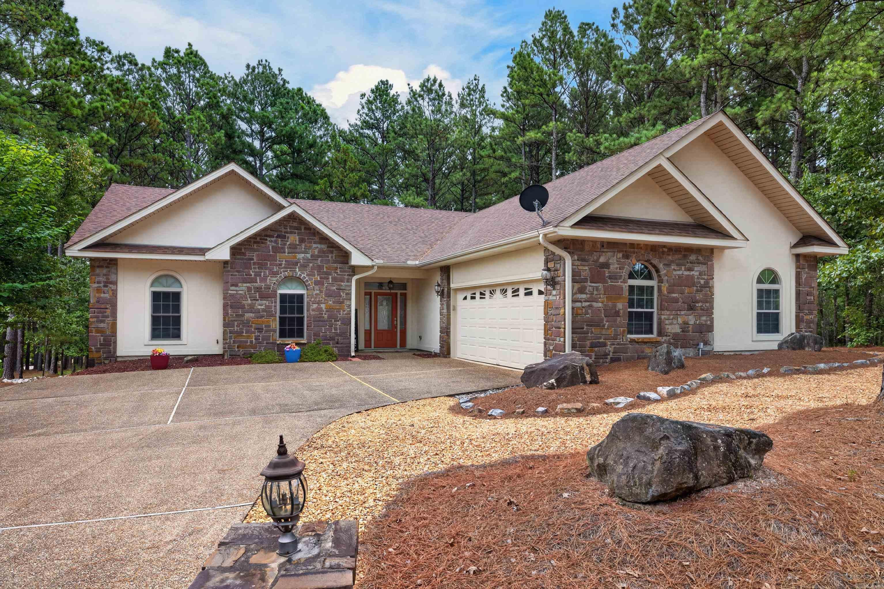 LADERA - Residential