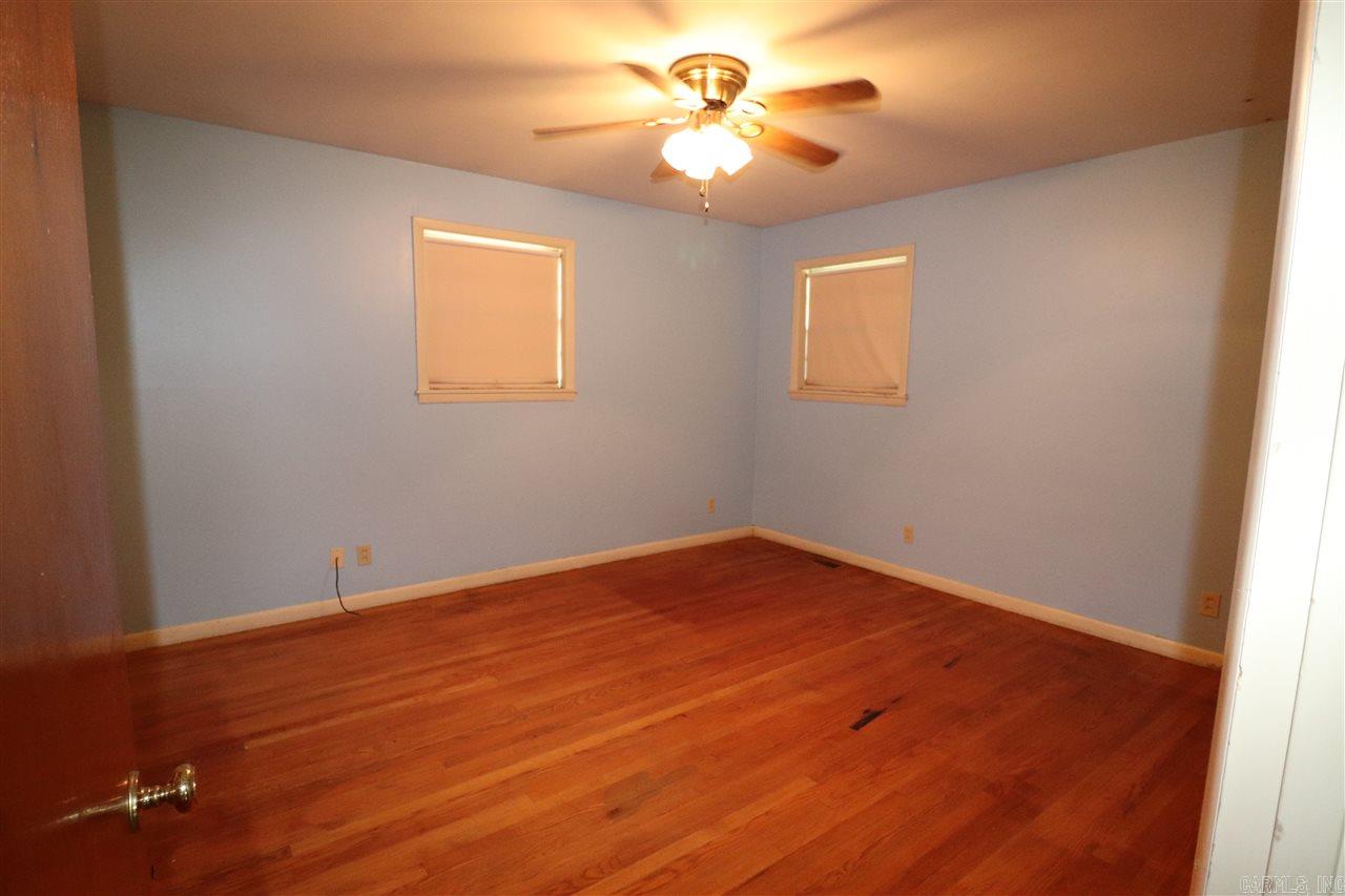 CITY ACREAGE C.C. - Residential