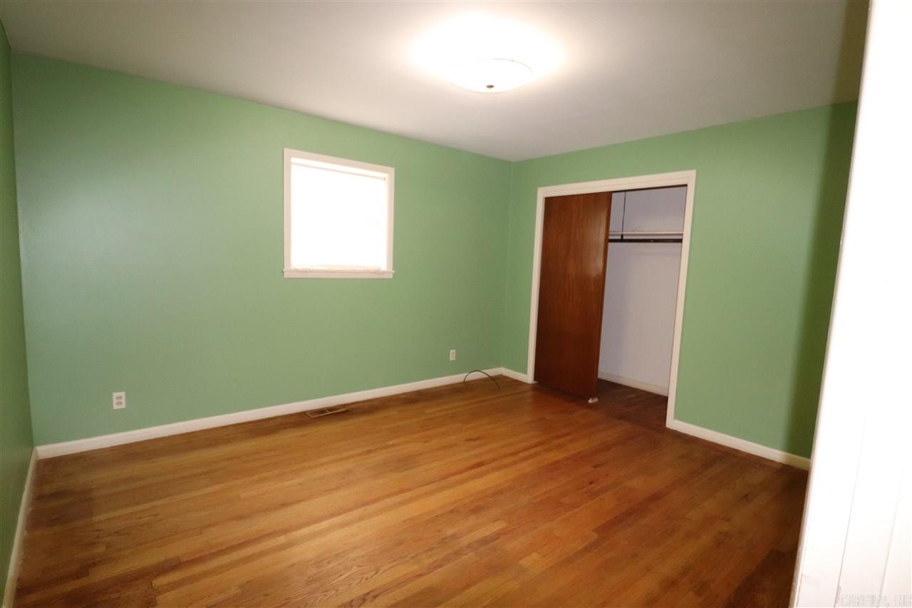 CITY ACREAGE C.C. - Residential