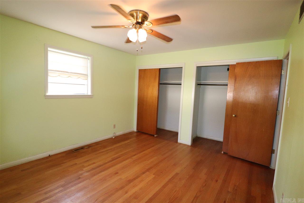 CITY ACREAGE C.C. - Residential