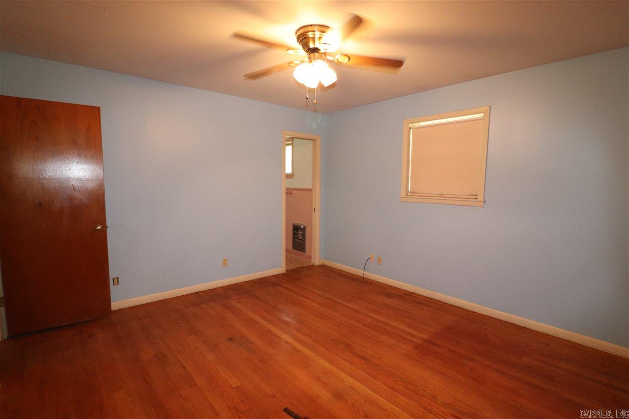 CITY ACREAGE C.C. - Residential
