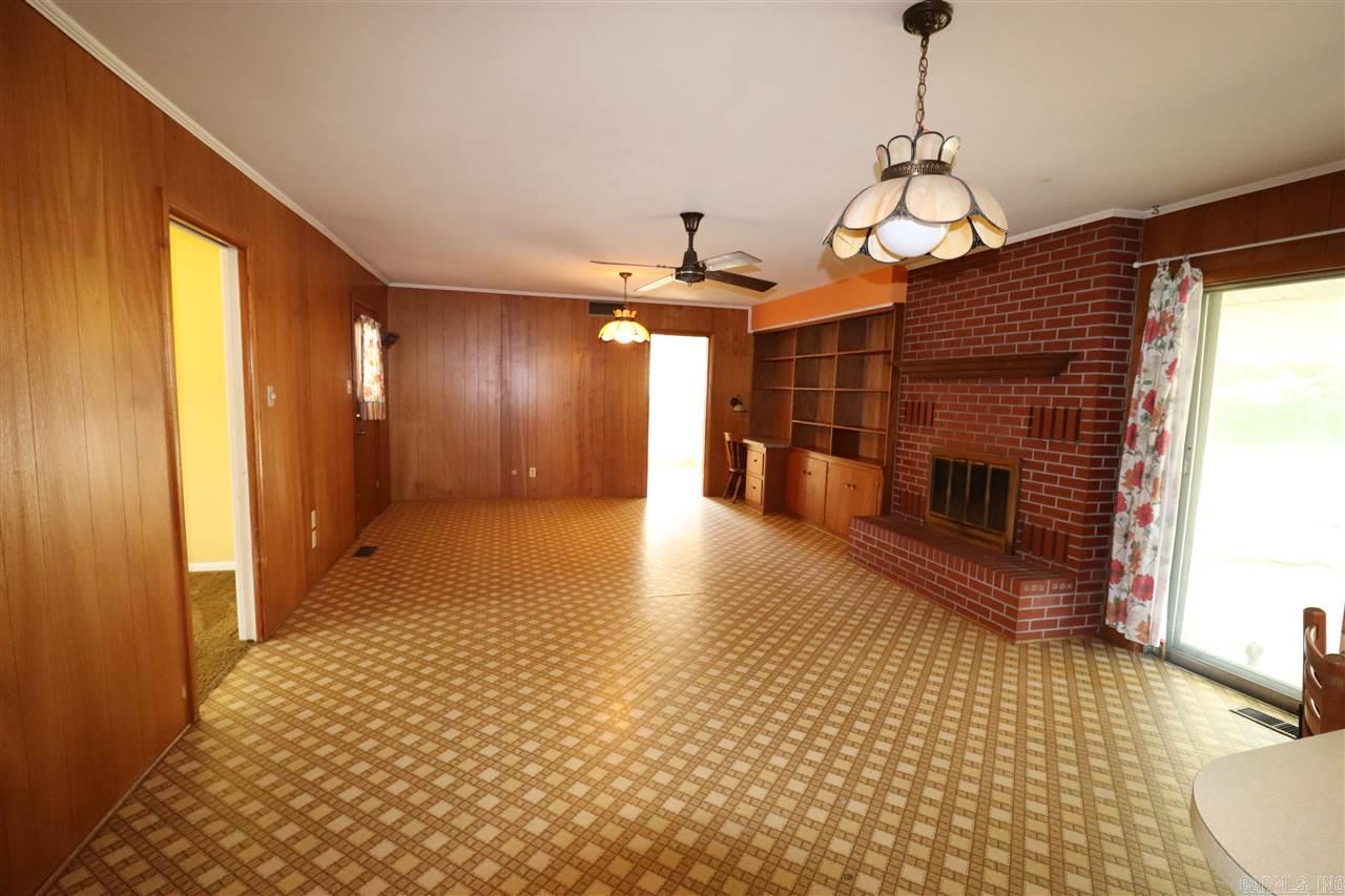 CITY ACREAGE C.C. - Residential