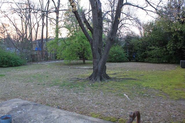 Parkers Woodland Hills - Residential