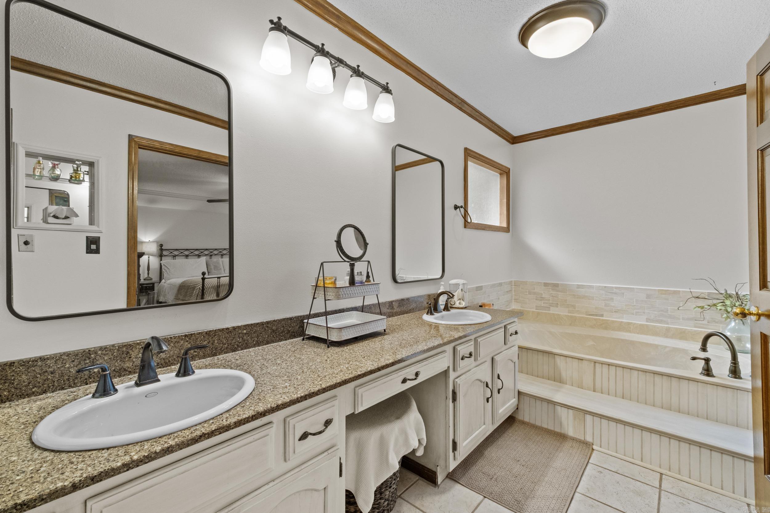 OVERBROOK - Residential