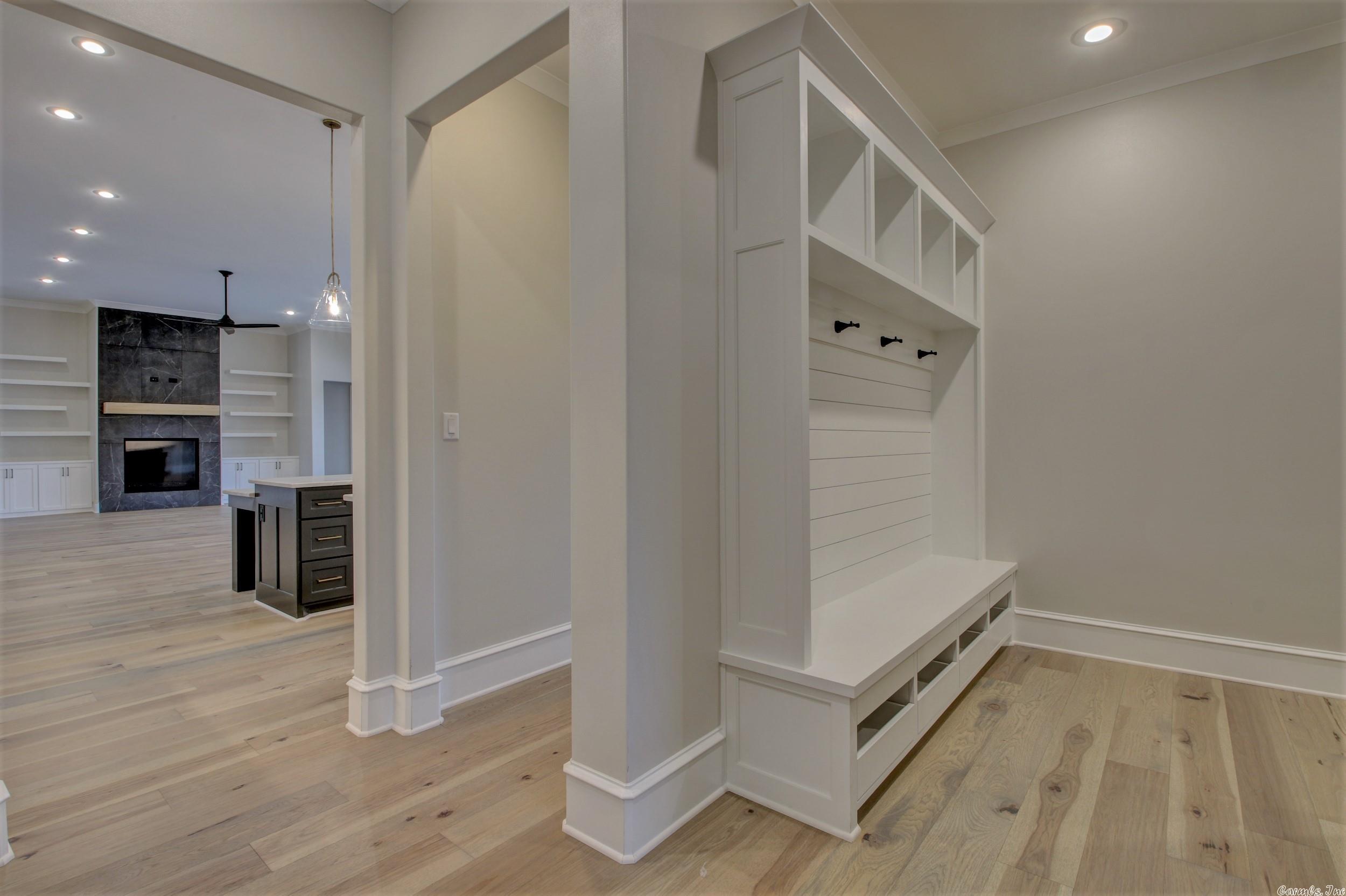 WOODLANDS EDGE - Residential