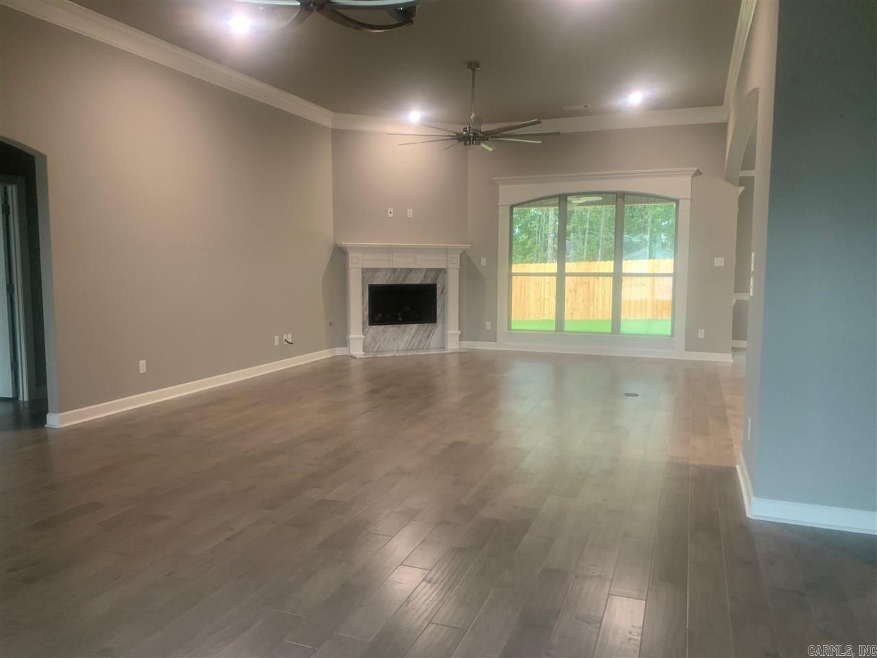 CREEKSIDE ADDN - Residential