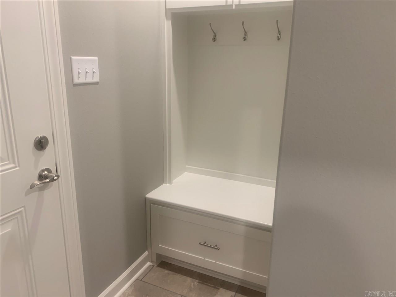 CREEKSIDE ADDN - Residential