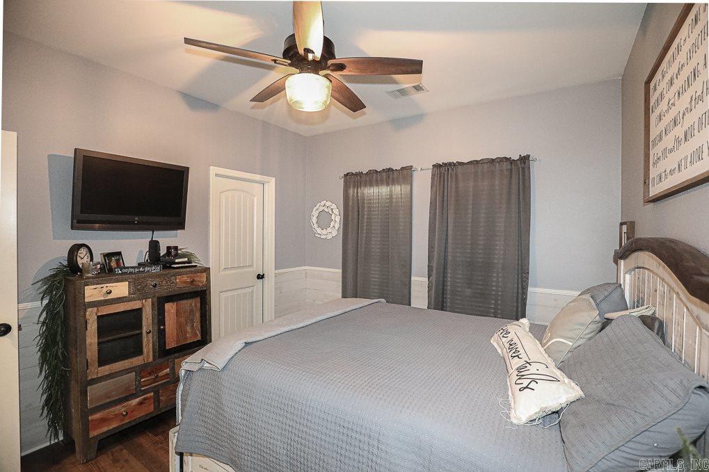 Longhills Village - Residential