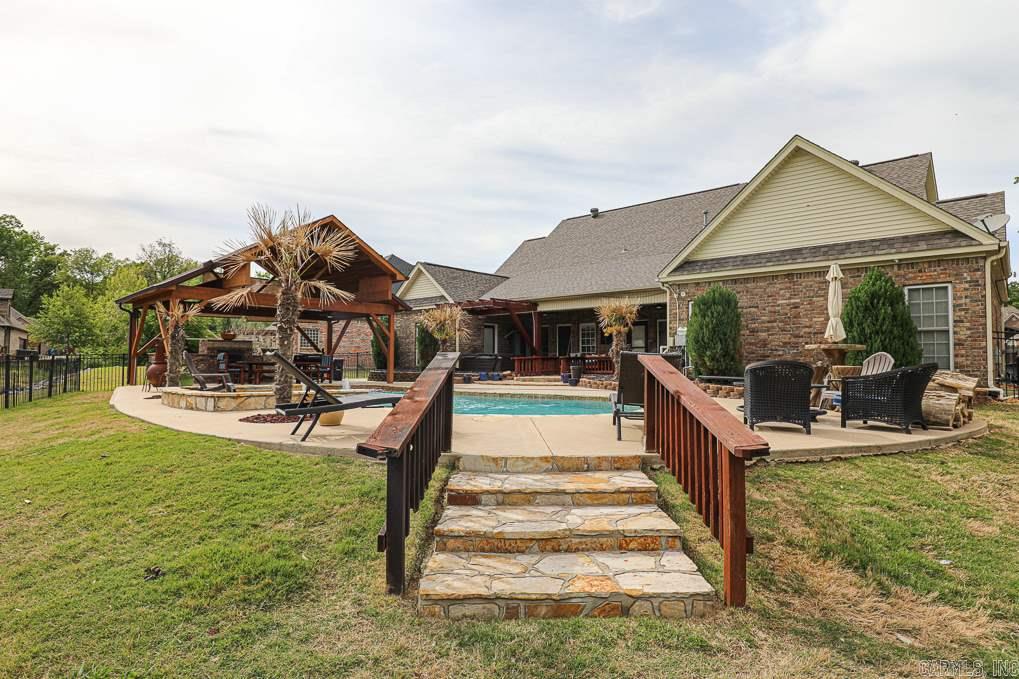 Longhills Village - Residential