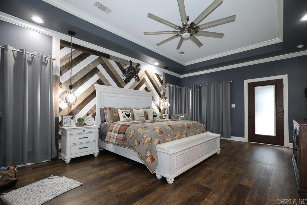 Longhills Village - Residential