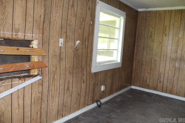 CANE CREEK MINI-FARMS - Residential