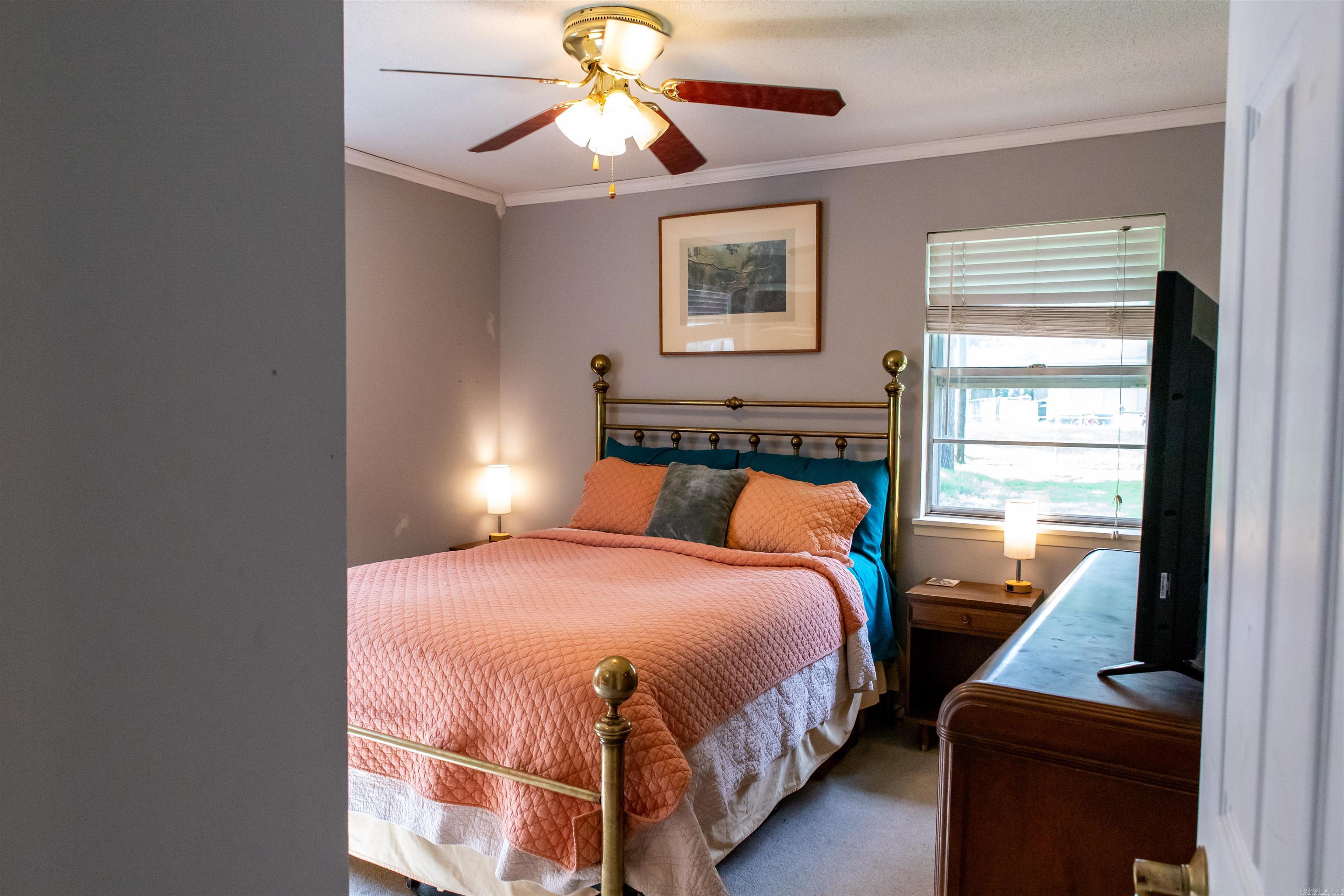 NORTH HILLS MANOR - Residential