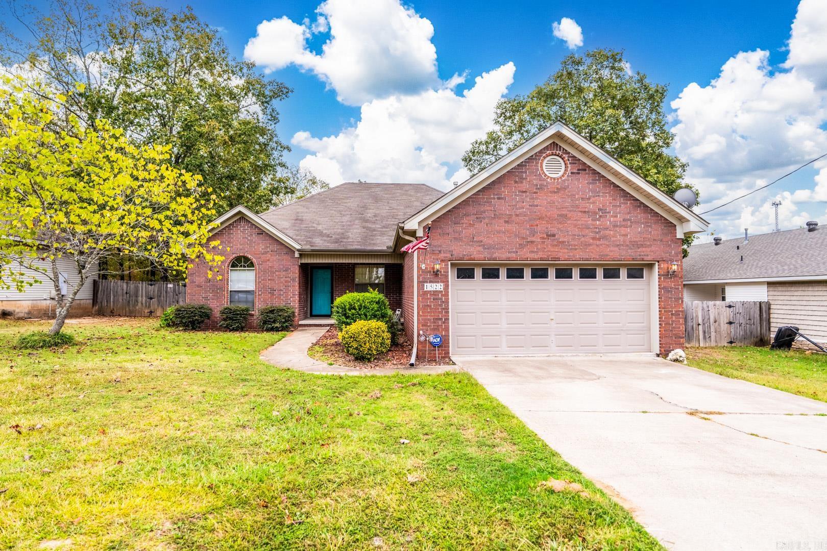 Beautiful 3 Bedroom/2 Bath home in Hayley Heights Subdivision!  This home features an open floor plan.  A split bedroom with a larger Master and Large Master Bath.  Enjoy these cool nights with your screened in porch.  A two car garage with added space.  Come see this home today!