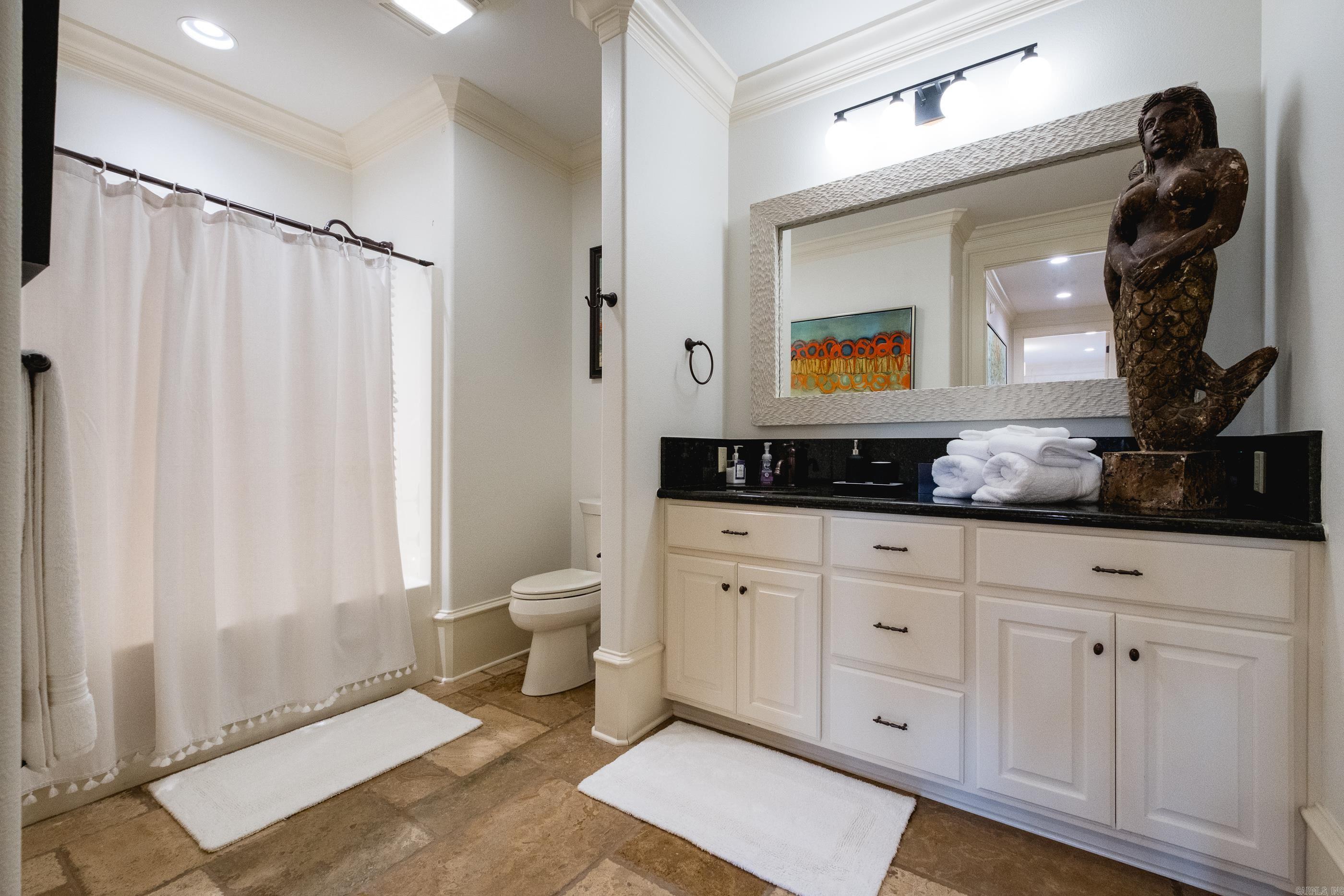 PARADISE LAKE VILLAGE TOWNHOME - Residential