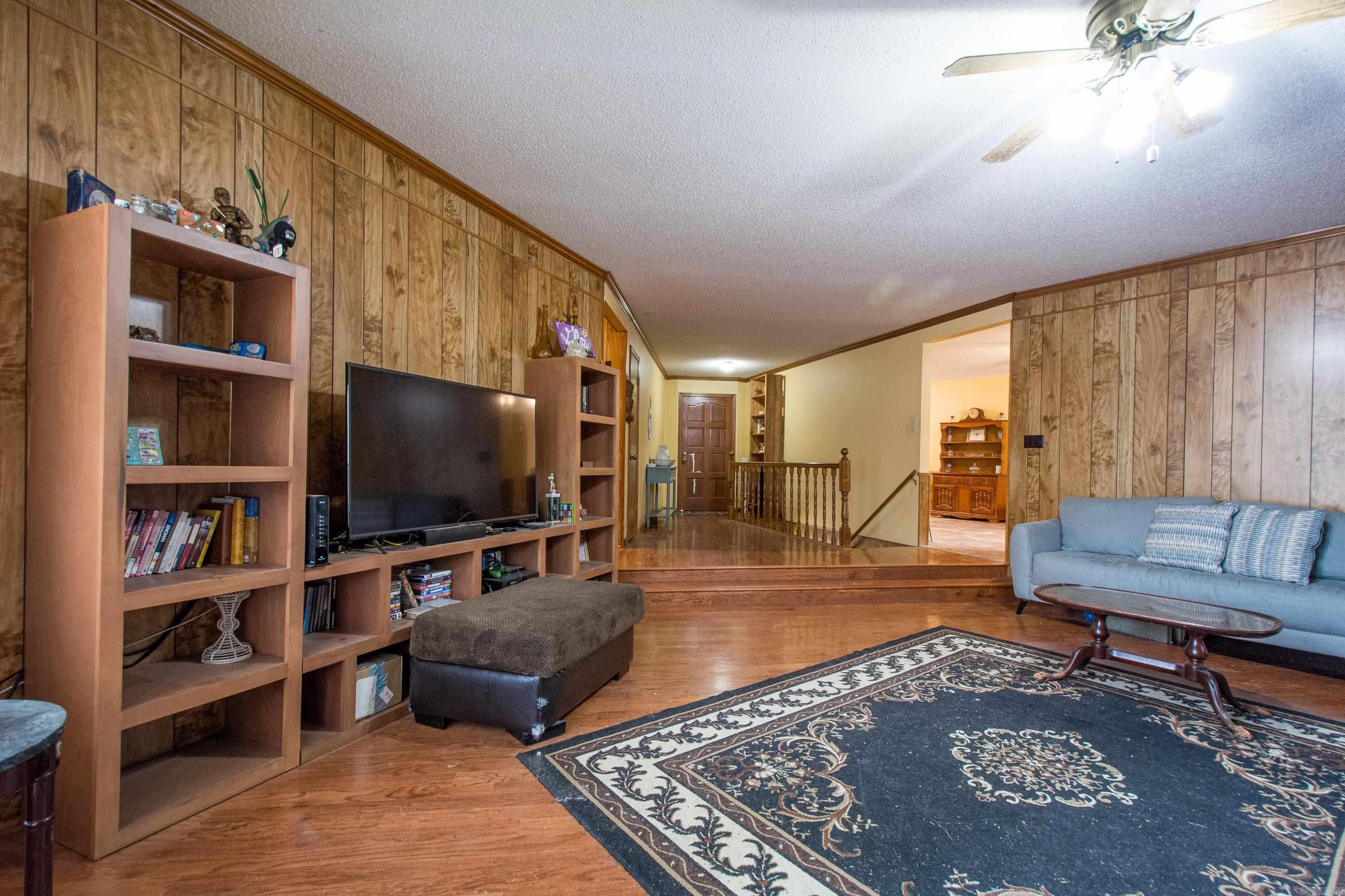 EASTWOOD - Residential