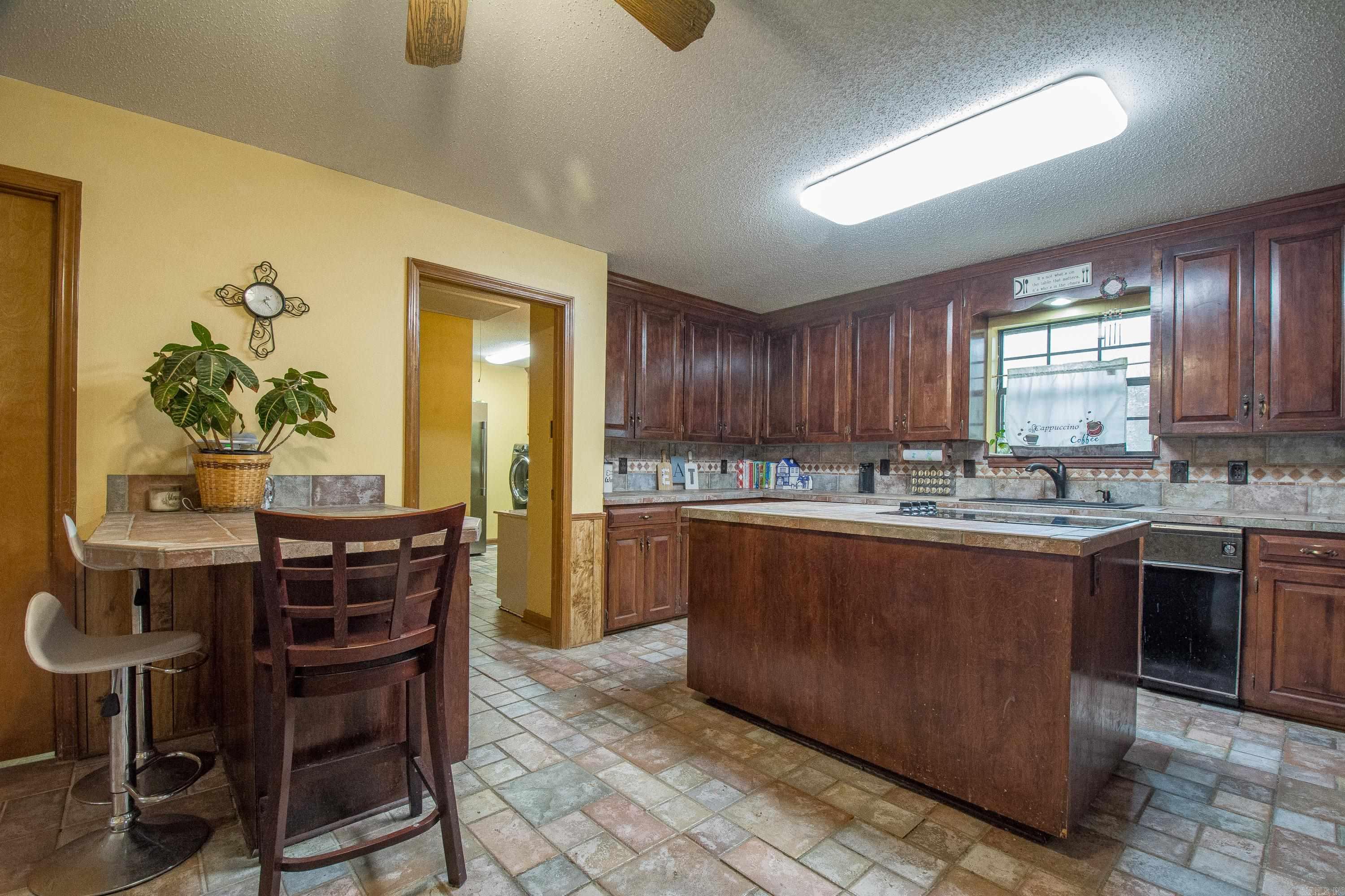 EASTWOOD - Residential