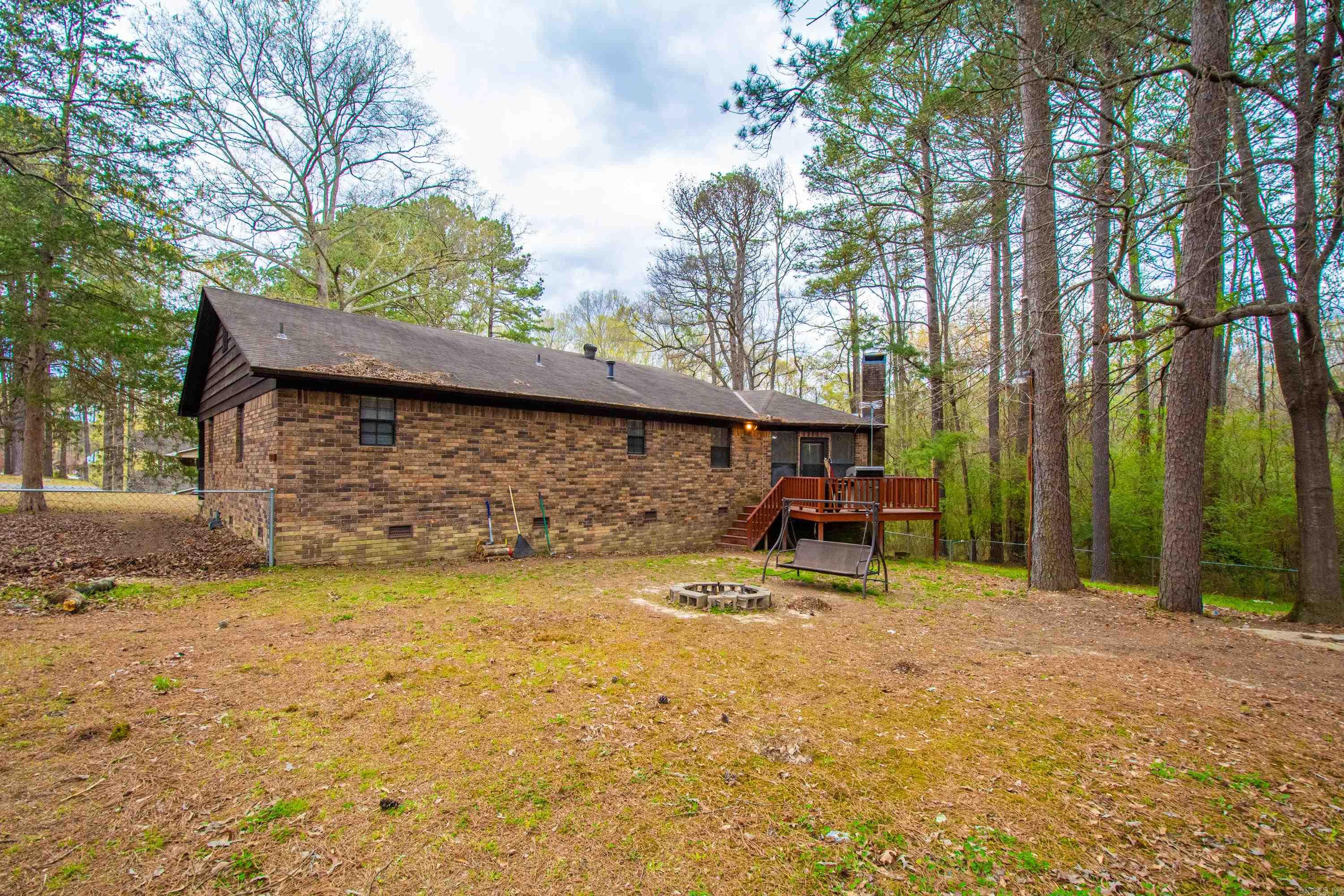 EASTWOOD - Residential