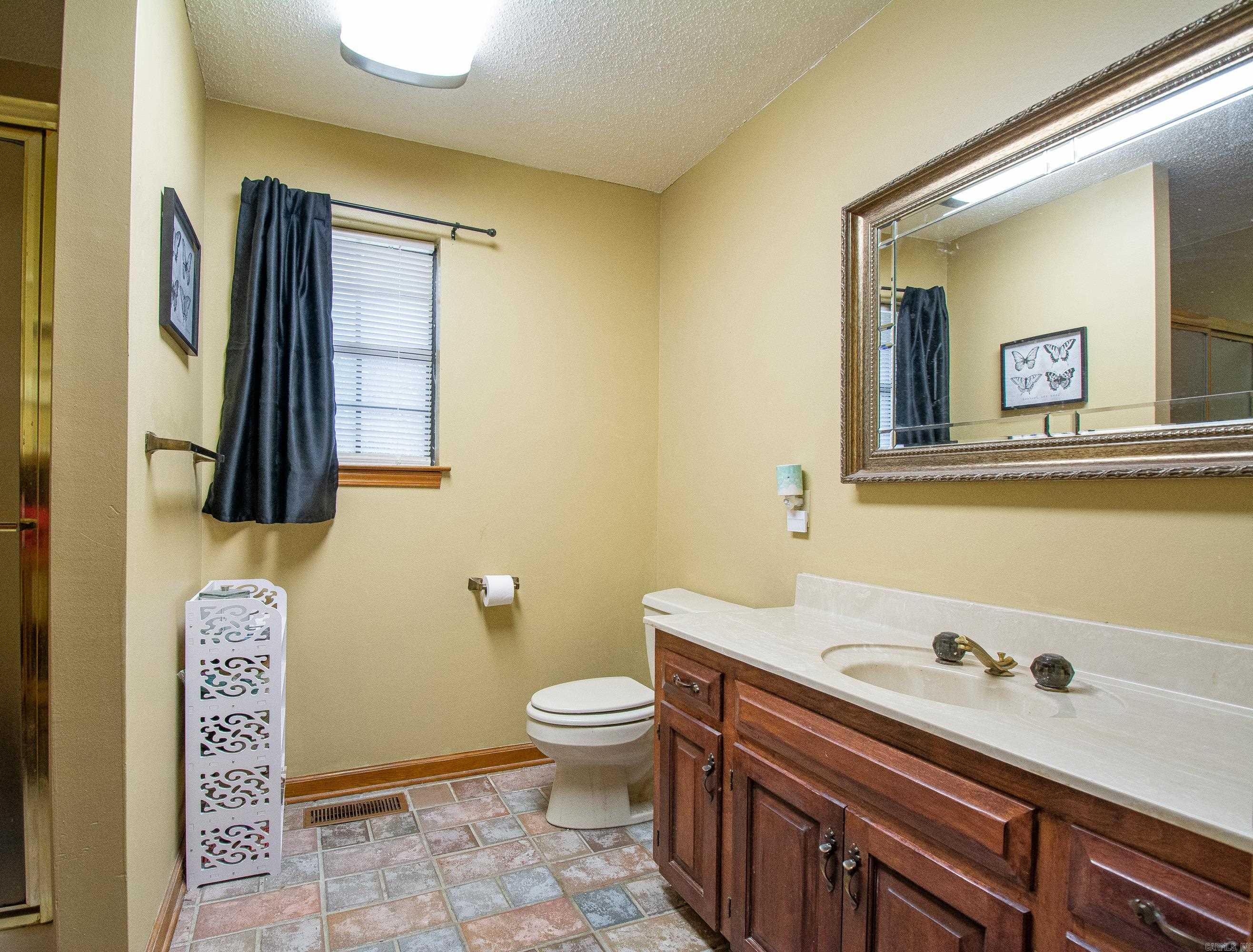 EASTWOOD - Residential