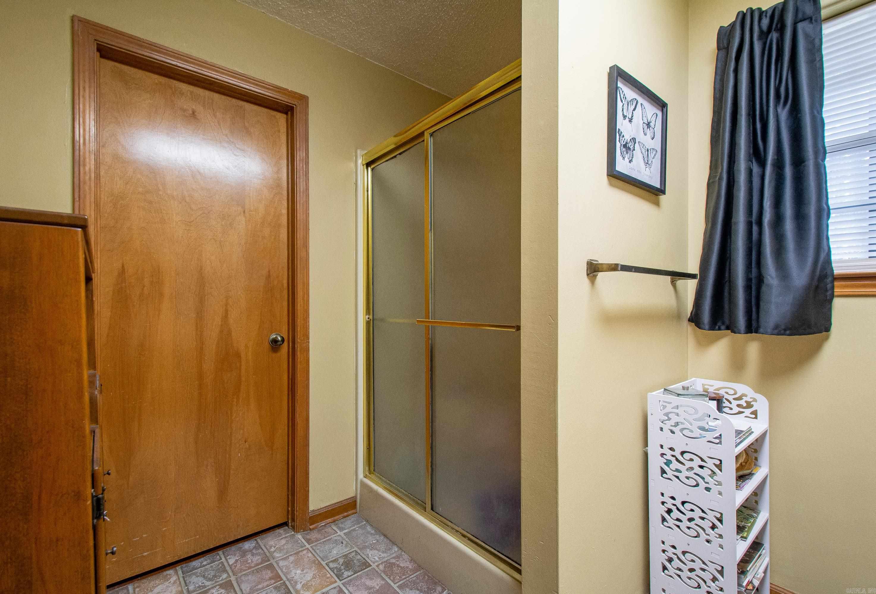 EASTWOOD - Residential